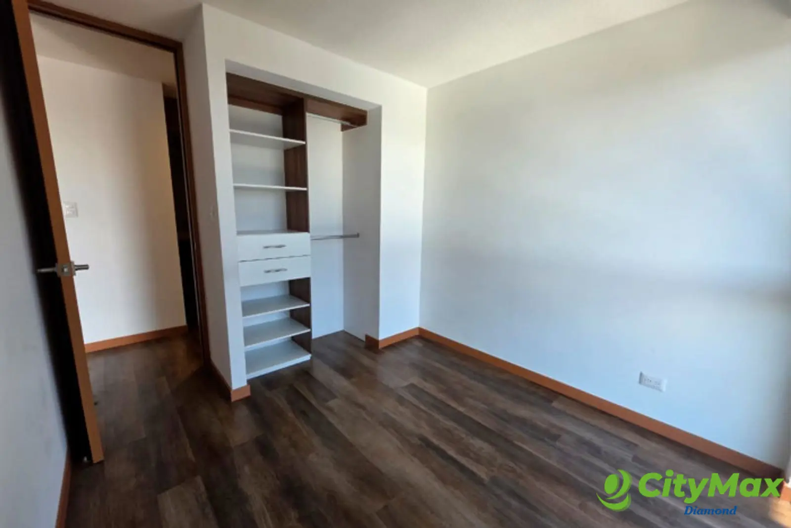 Apartamento en Venta en Zona 11 Ciudad de Guatemala - foto 4