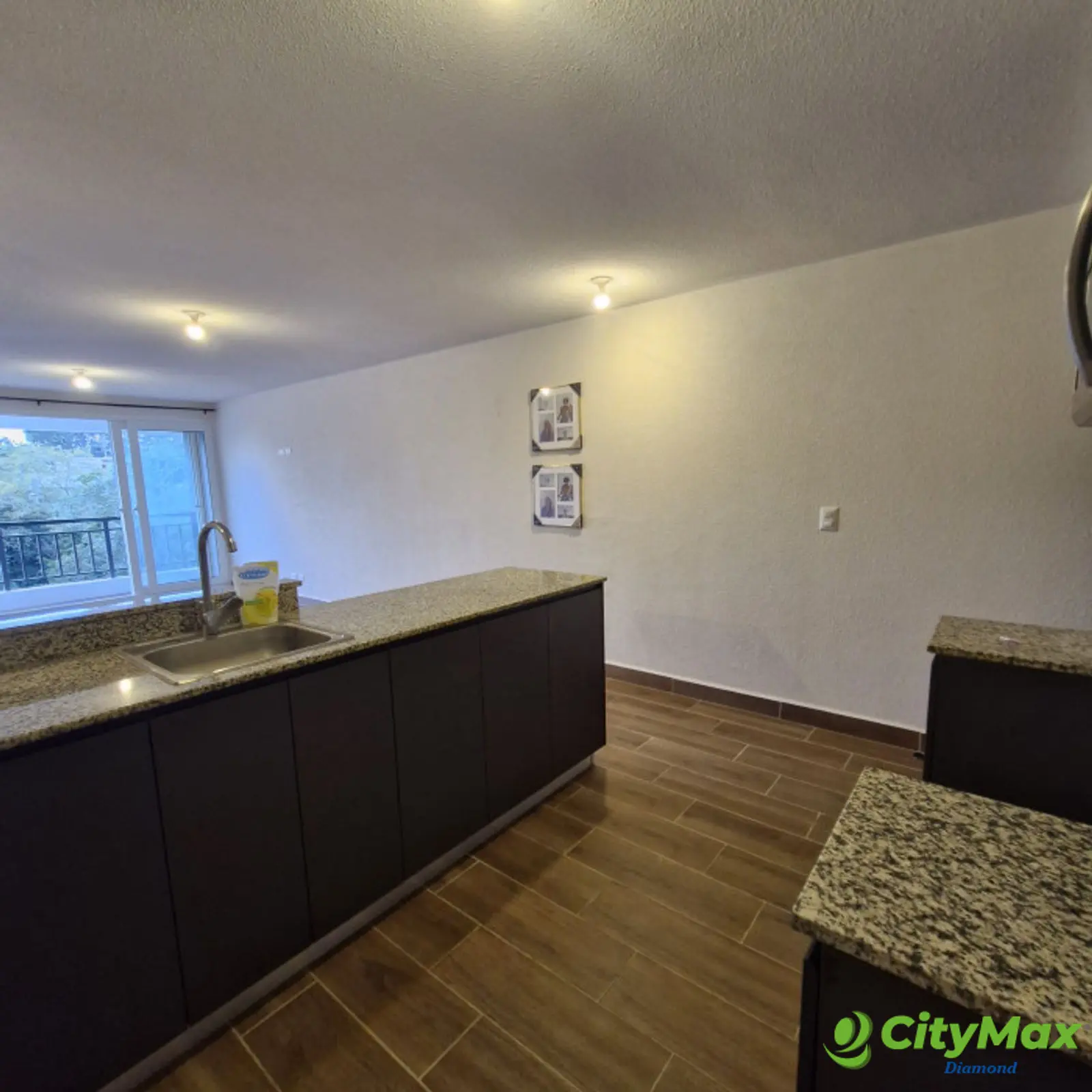 Apartamento en venta en zona 16 Senderos - foto 4