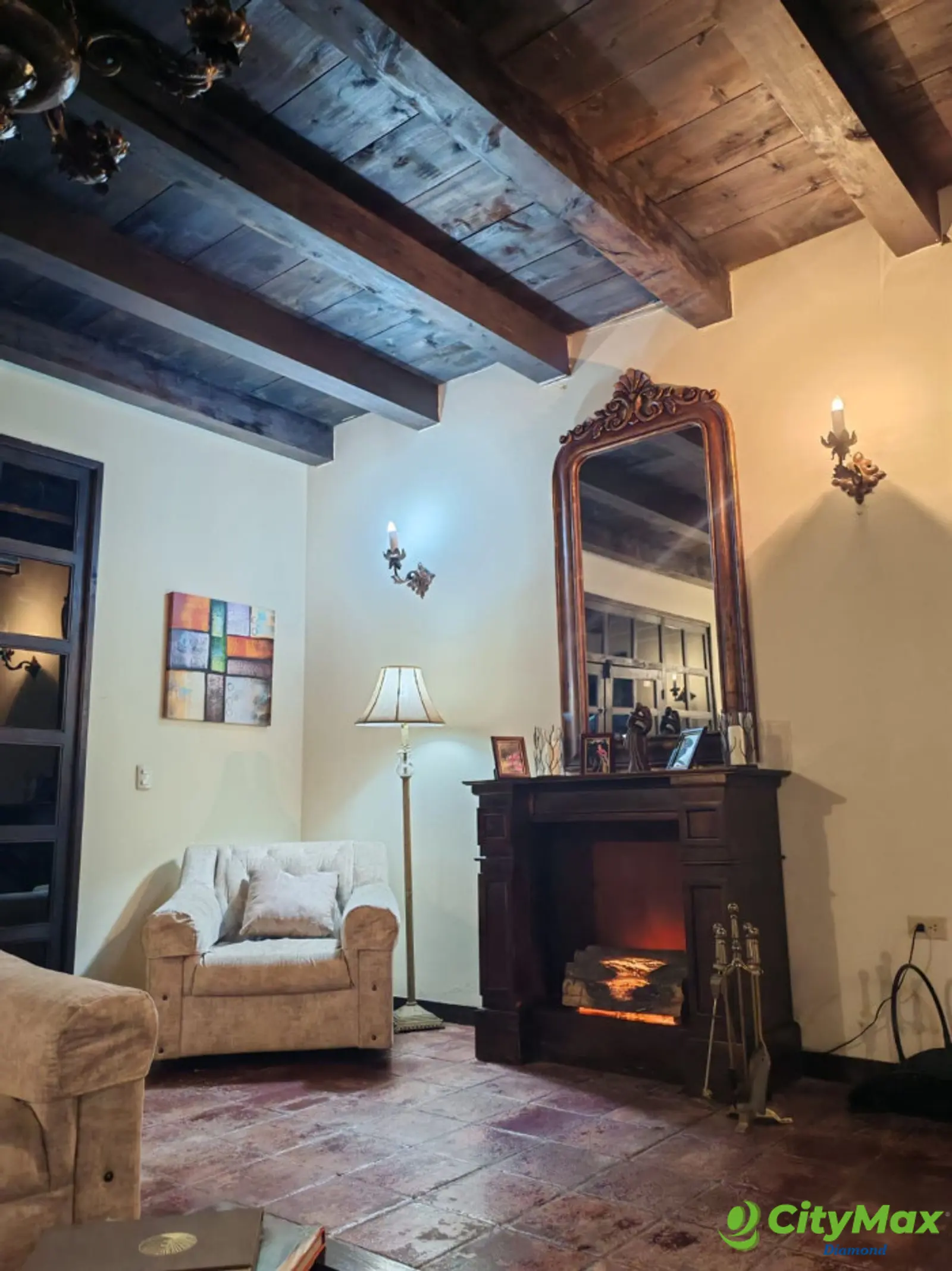 Casa en venta y renta en Antigua Guatemala - foto 8