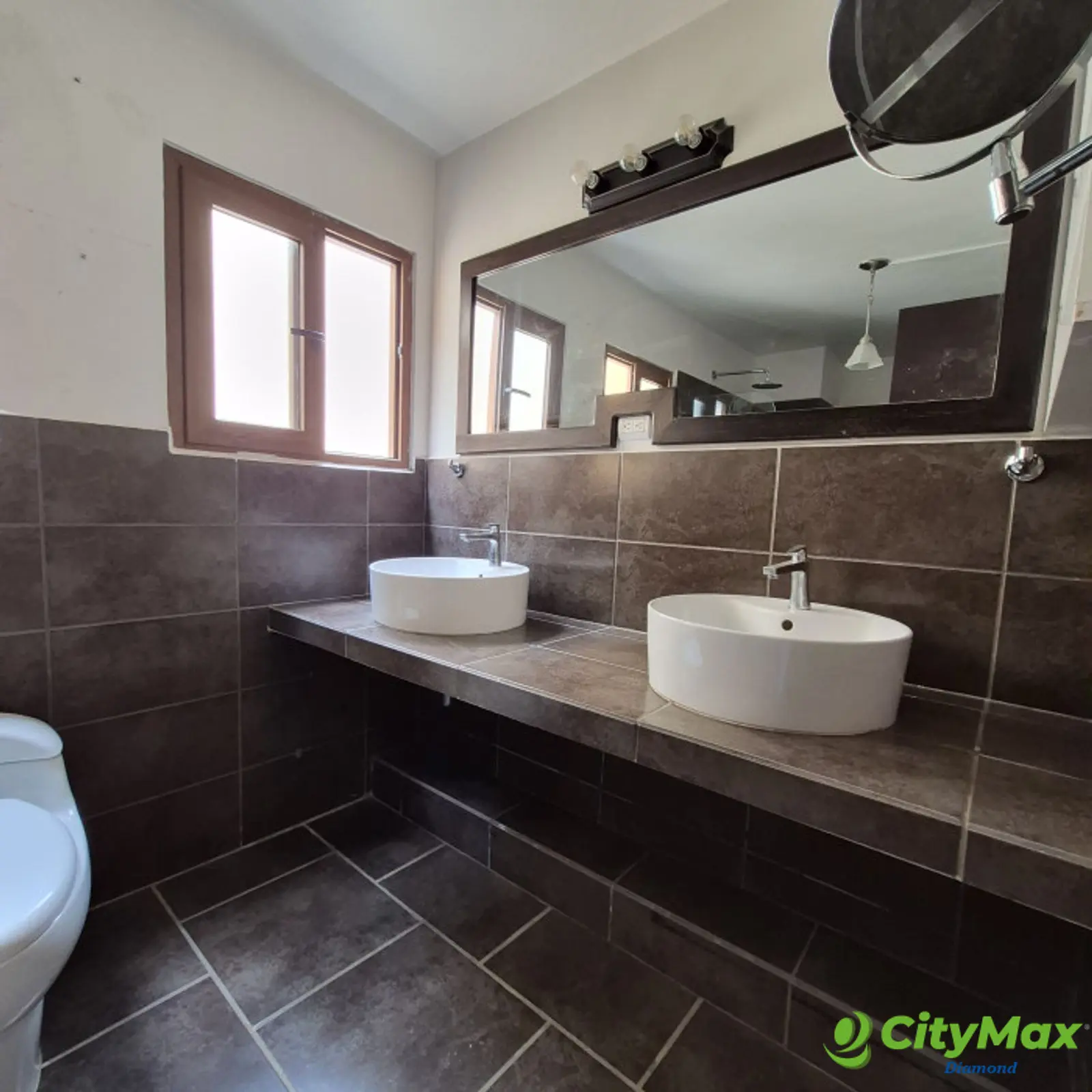 Casa en renta y venta Cumbres de La Arboleda km 21 CAES - foto 16