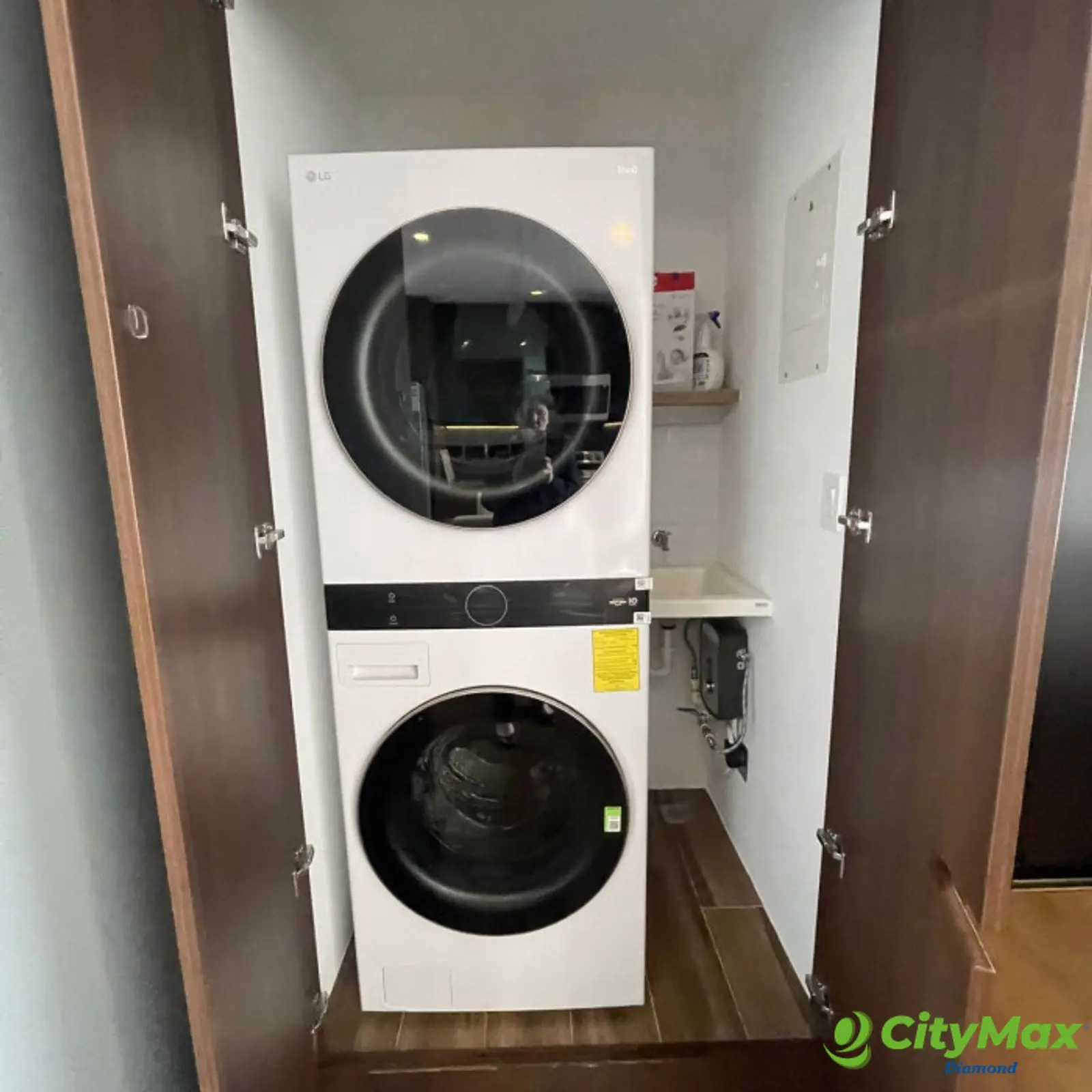 Apartamento Amueblado en Renta en Zona 10 - foto 14