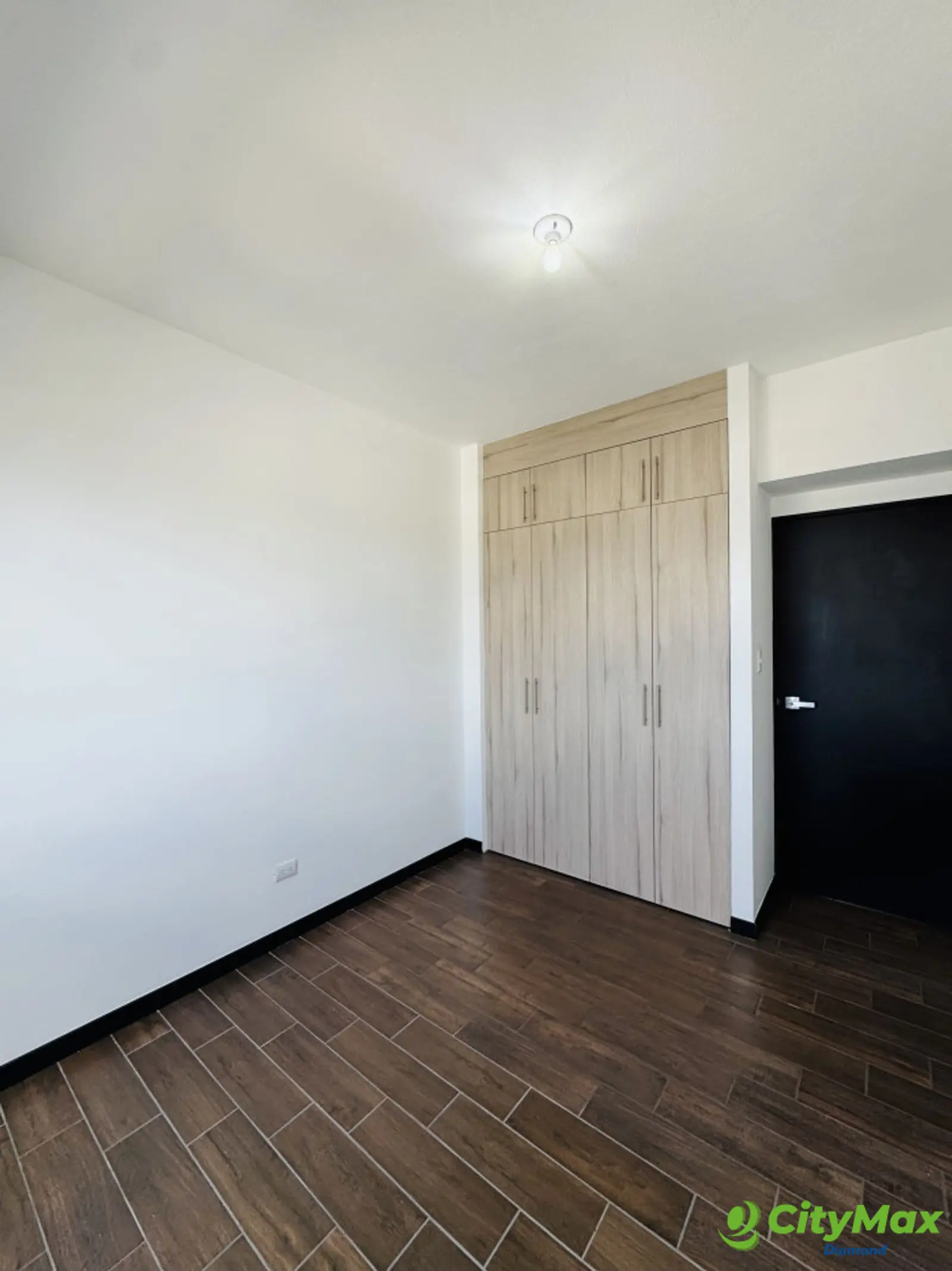 Apartamento de 3 habitaciones en renta Zona 12 - foto 7