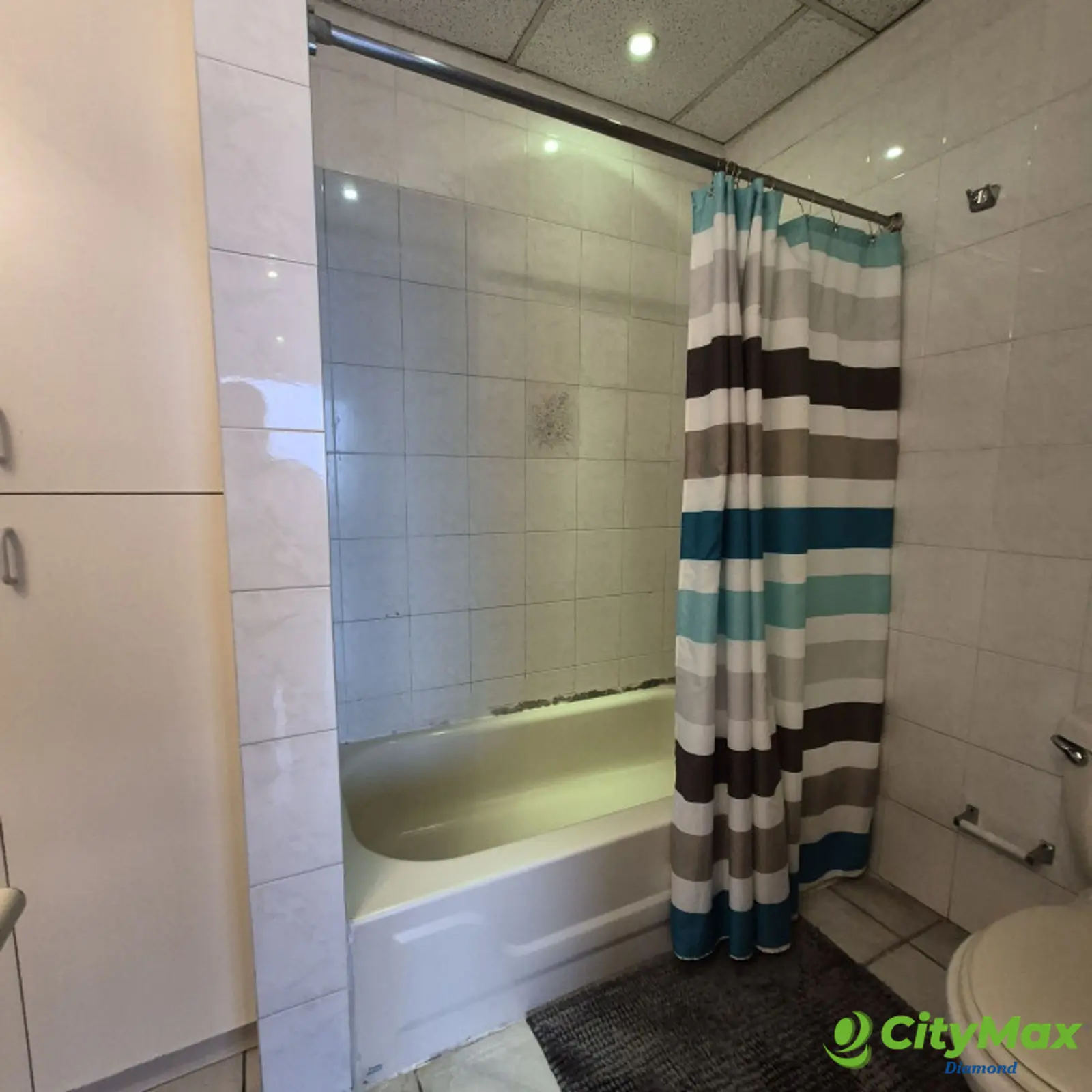 Renta apartamento amplio de 1 habitación en zona 15 VH2 - foto 12