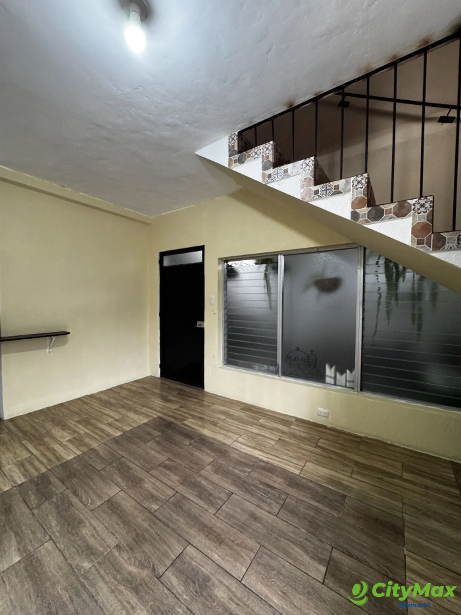 Apartamento en renta zona 17 - foto 3