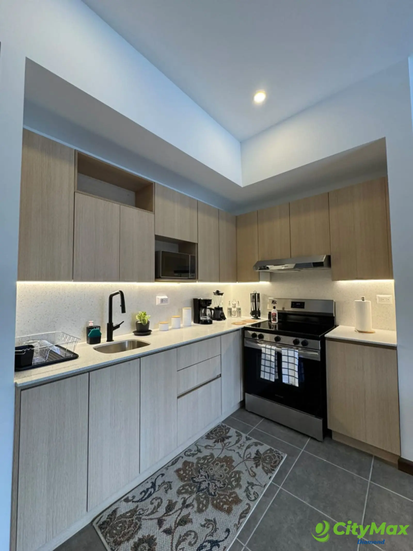 Apartamento amueblado en Renta Zona 15 Vista Hermosa 1 - foto 2
