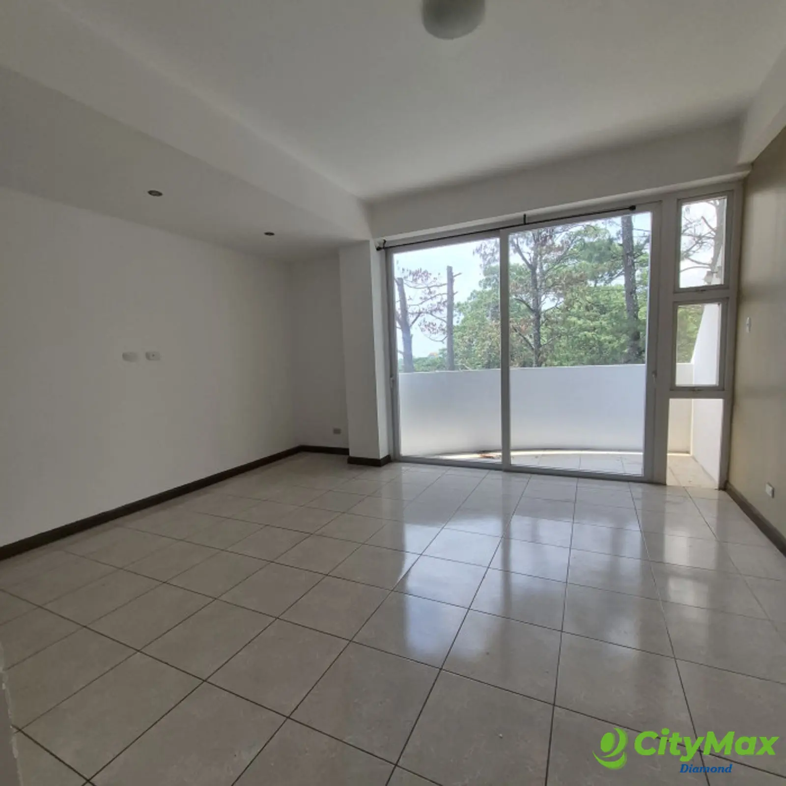 Apartamento en Renta en Kanajuyu 2 Zona 16 - foto 19