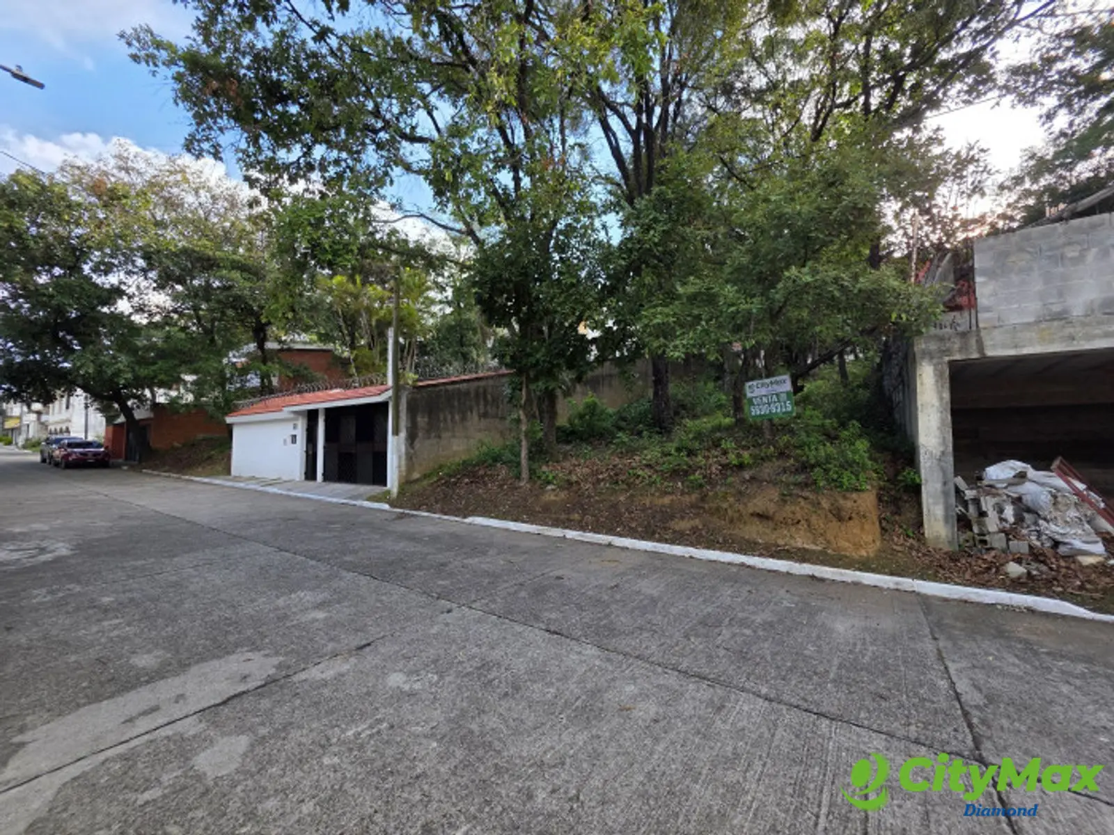 Terreno en Venta en Las Hojarascas Mixco - foto 4