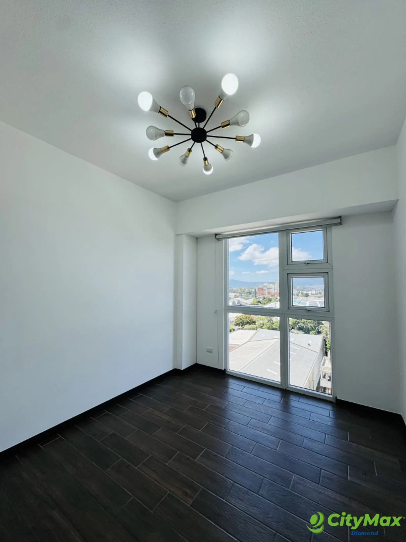 Apartamento de 3 habitaciones en renta Zona 12 - foto 8