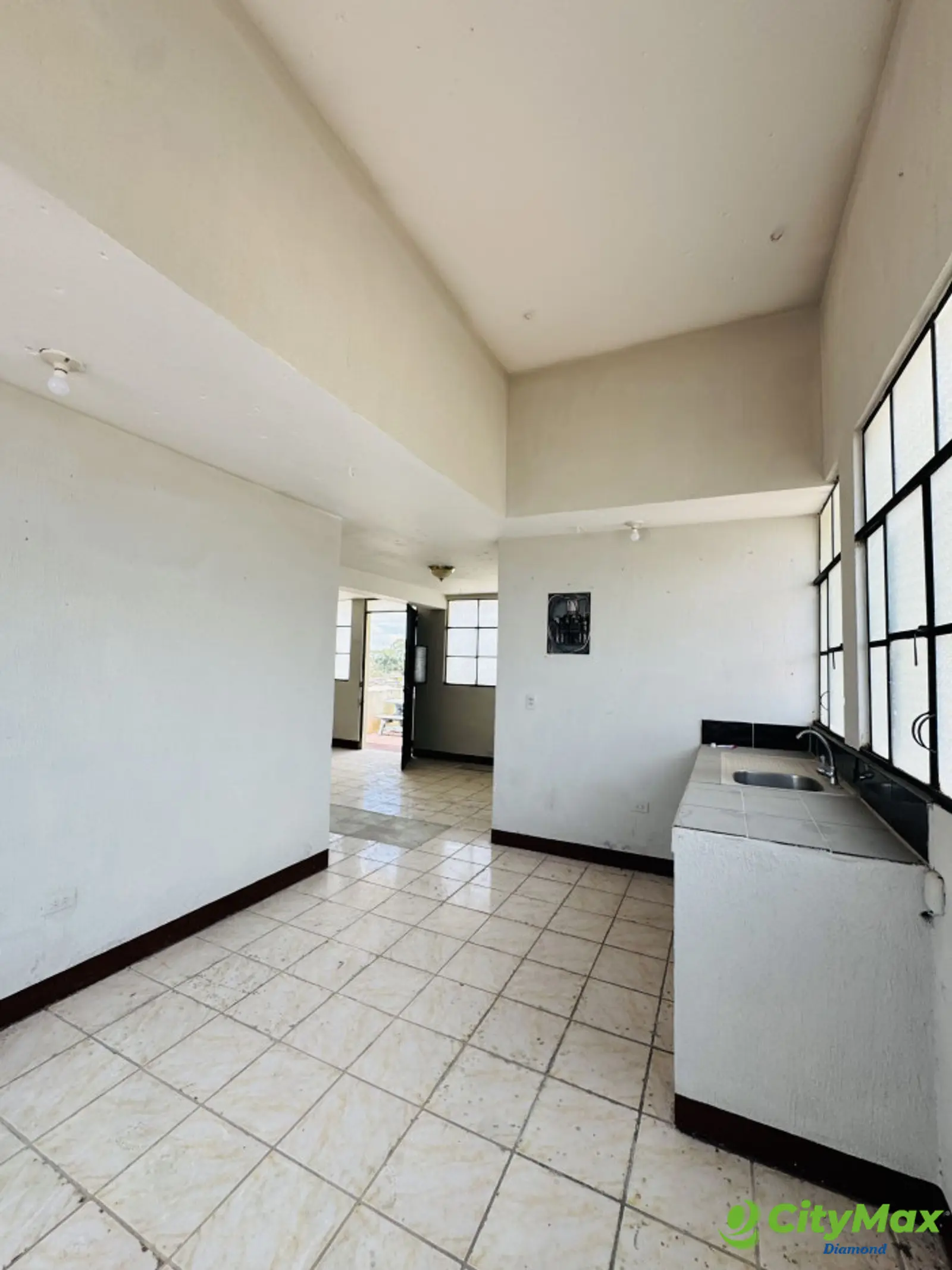 Casa en venta Lomas del Norte zona 17 - foto 9