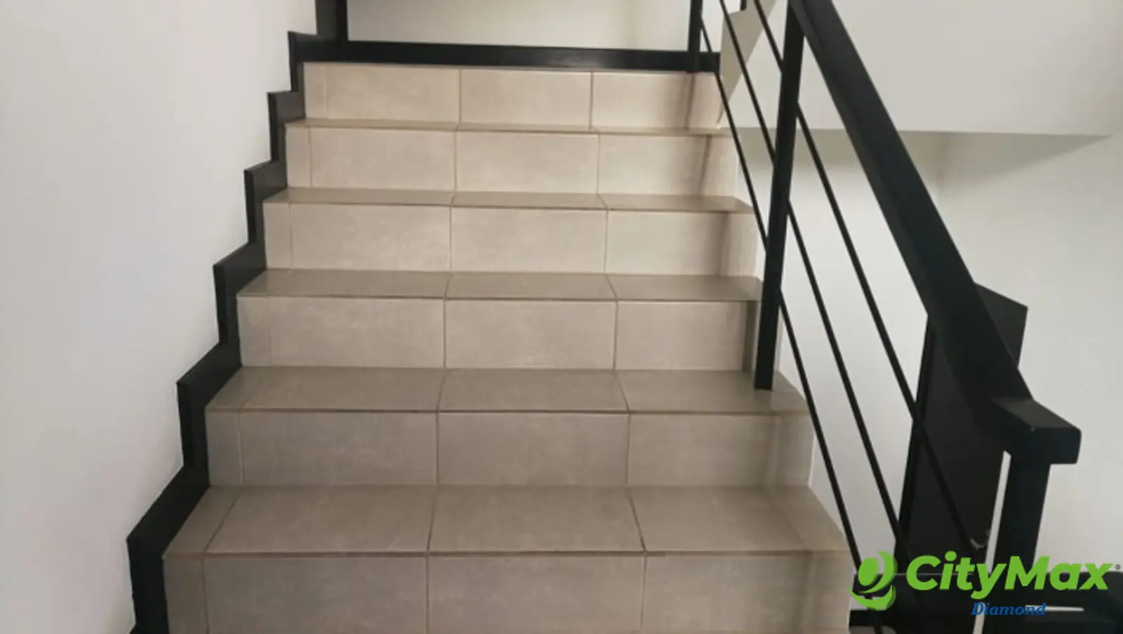 Apartamento en renta en Hexa Cañada zona 16 - foto 7