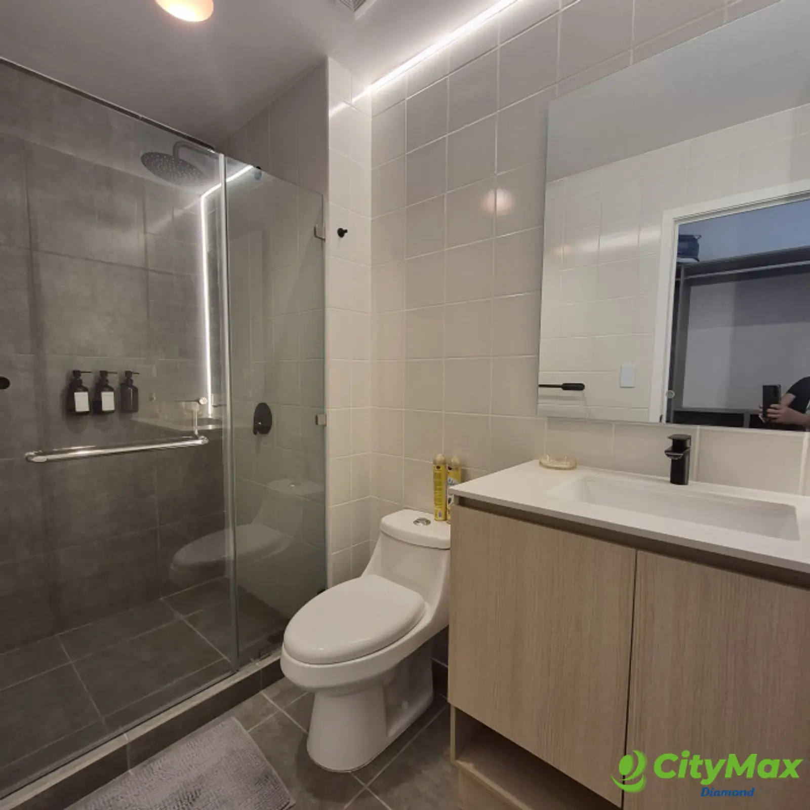 Apartamento amueblado en renta zona 15 Vista Hermosa 1 - foto 17
