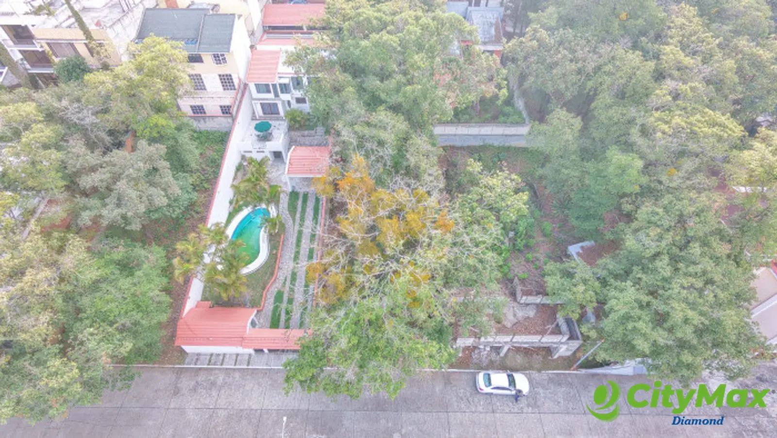 Terreno en Venta en Las Hojarascas Mixco - foto 6