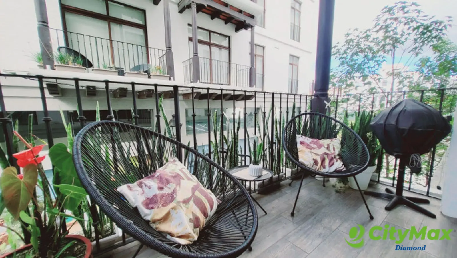 Apartamento de Lujo Amueblado en Renta en Cayalá - foto 8