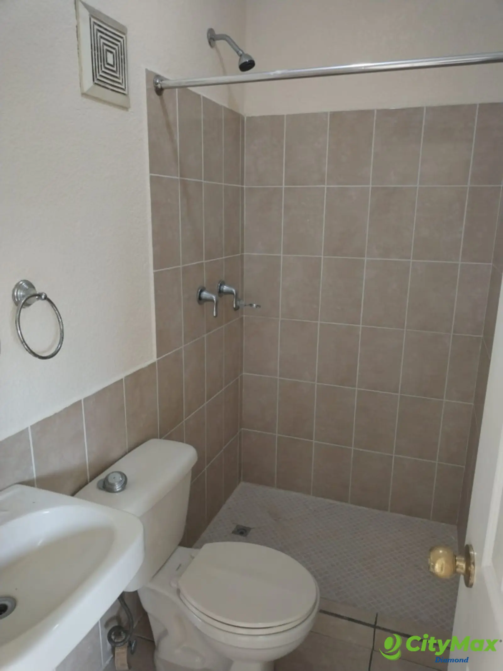 Casa en Venta en Valle de Navarra San José Pinula - foto 9