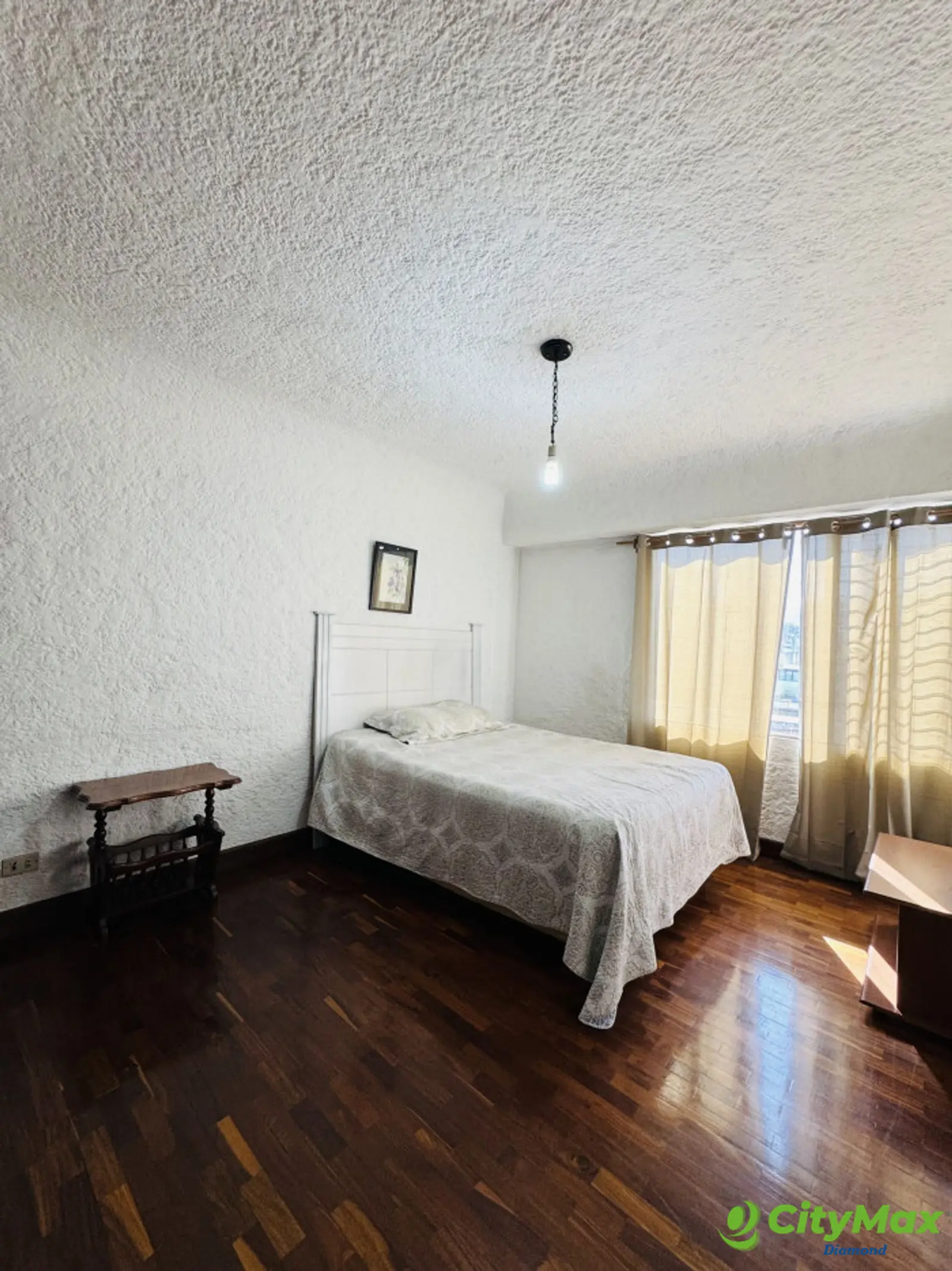 Apartamento Amueblado en Renta y Venta Zona 10  - foto 9