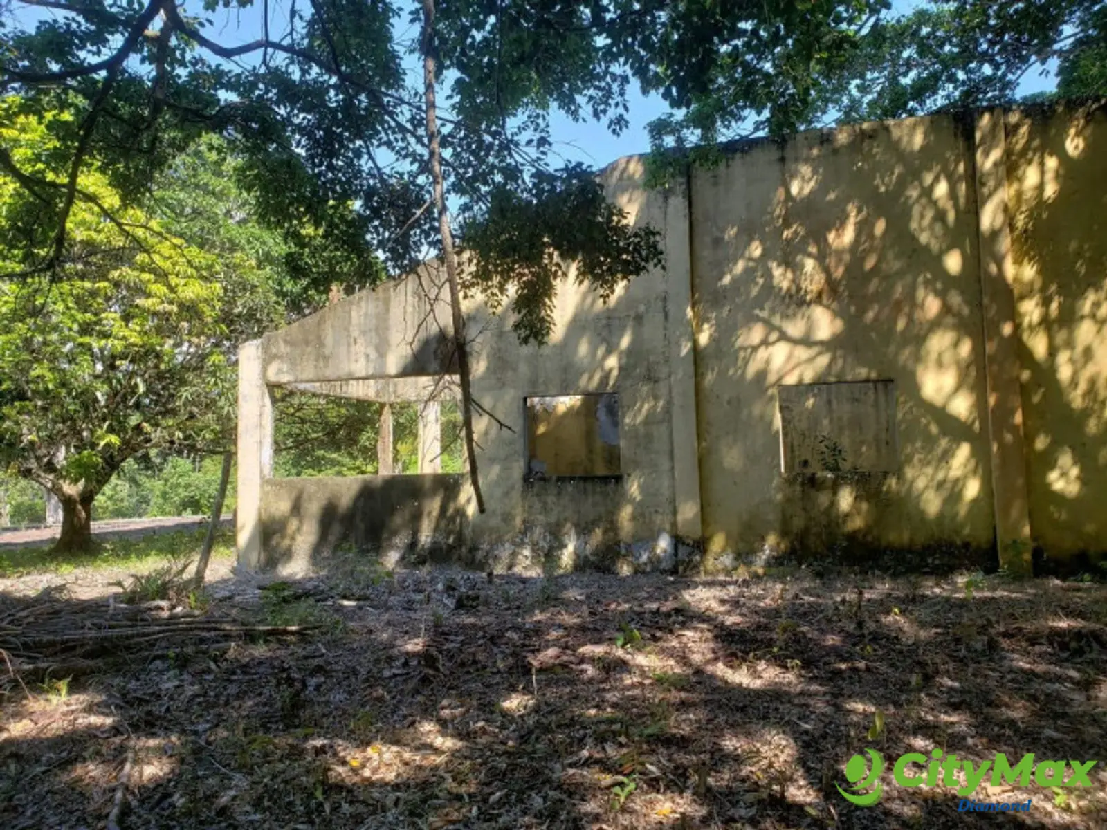 VENTA 2 Manzanas orilla lago de Izabal Livingston - foto 12