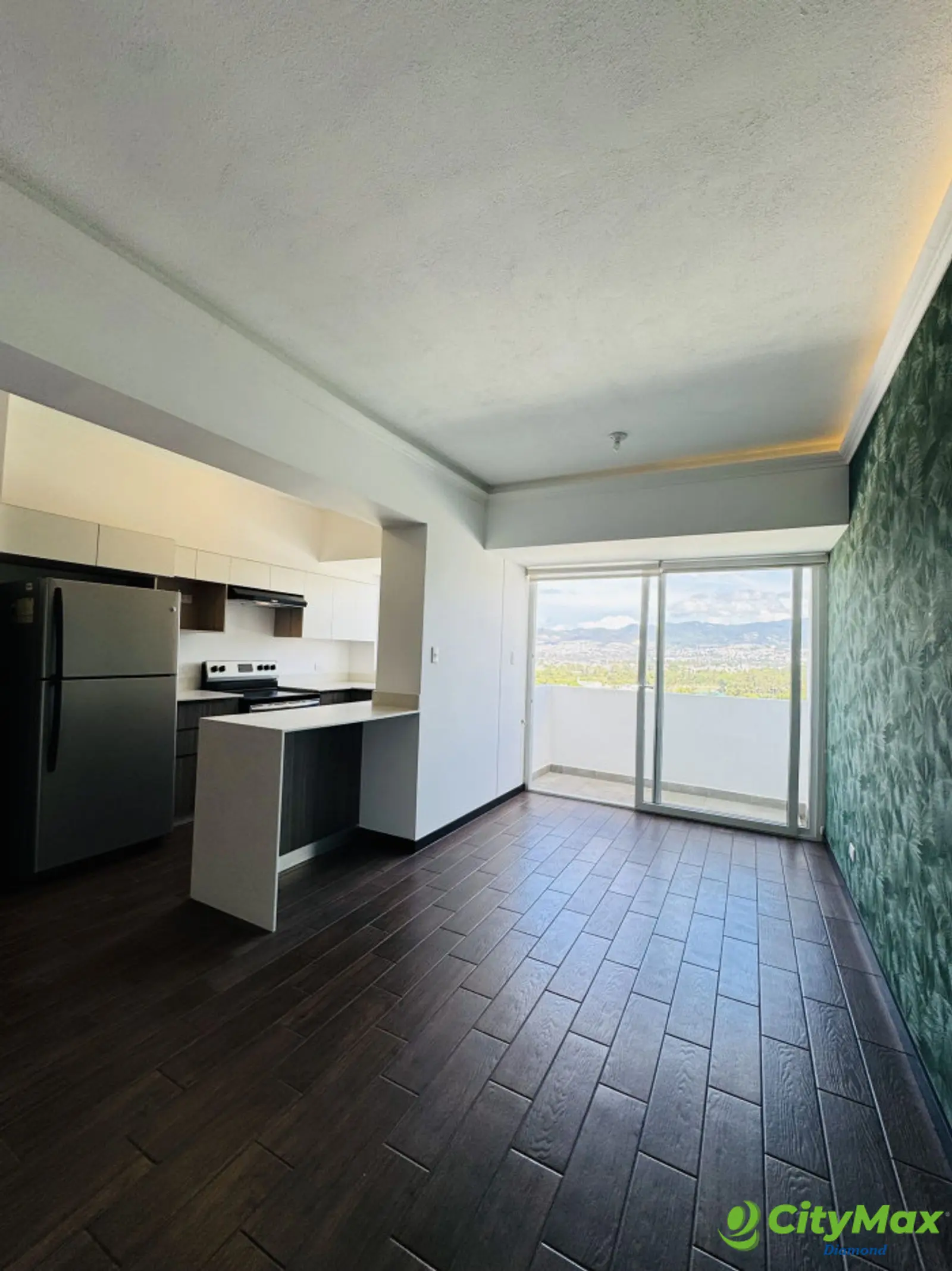 Apartamento de 3 habitaciones en renta Zona 12 - foto 4