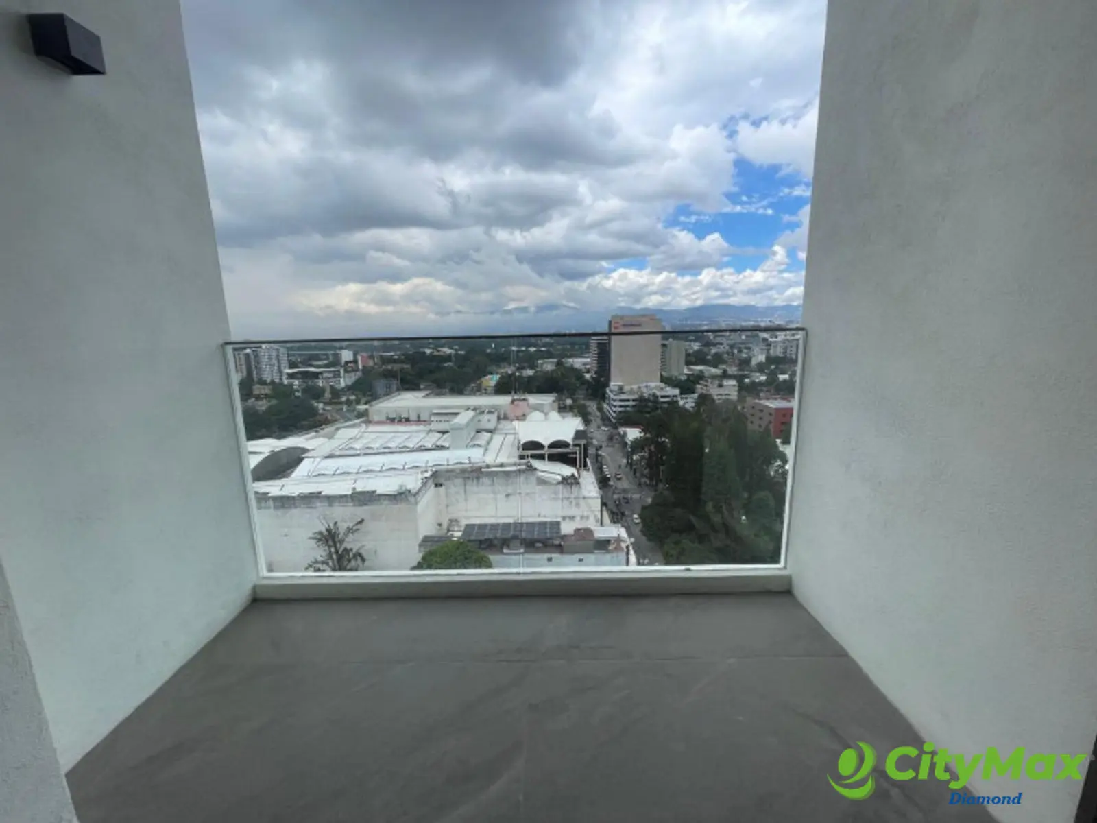 Apartamento Amueblado en Renta en Zona 10 - foto 7