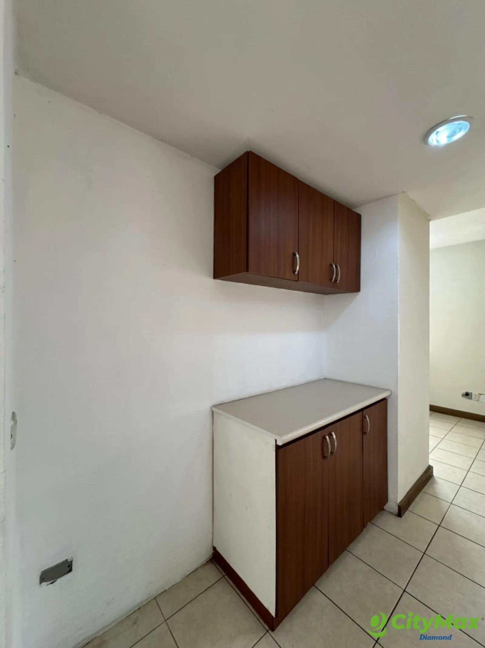 Casa en renta condominio Zona 16 Blvd. Acatán - foto 5