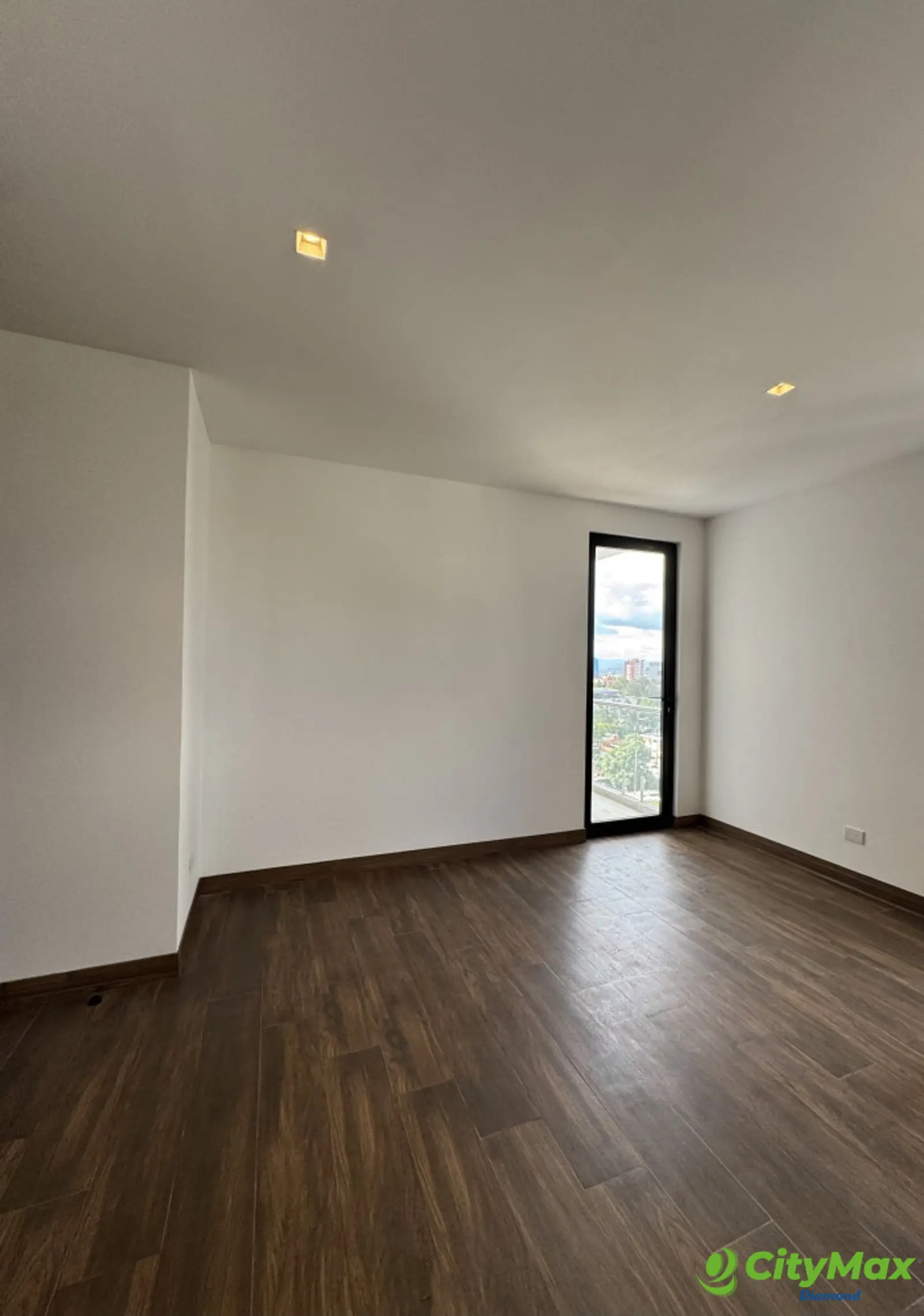 Apartamento en renta Zona 15 Vista Hermosa 2 - foto 3