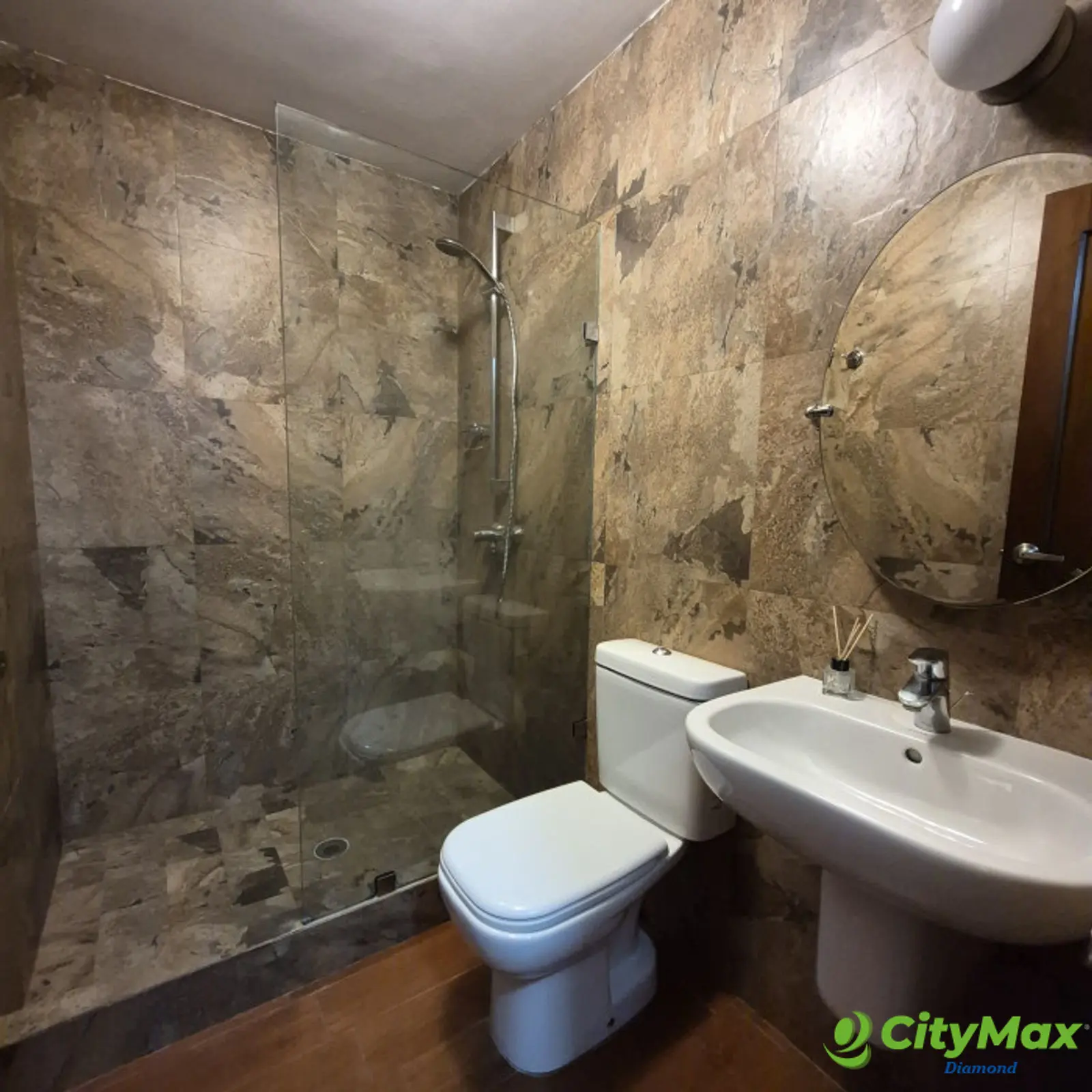 Apartamento tipo loft en renta zona 16 La Montaña - foto 4