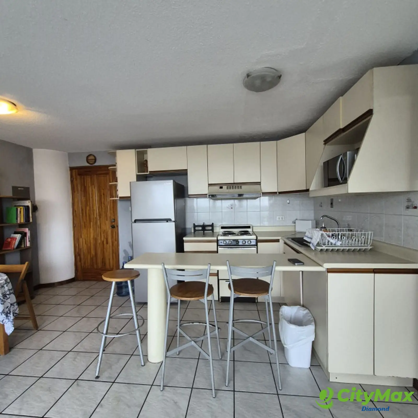 Renta apartamento amplio de 1 habitación en zona 15 VH2 - foto 5