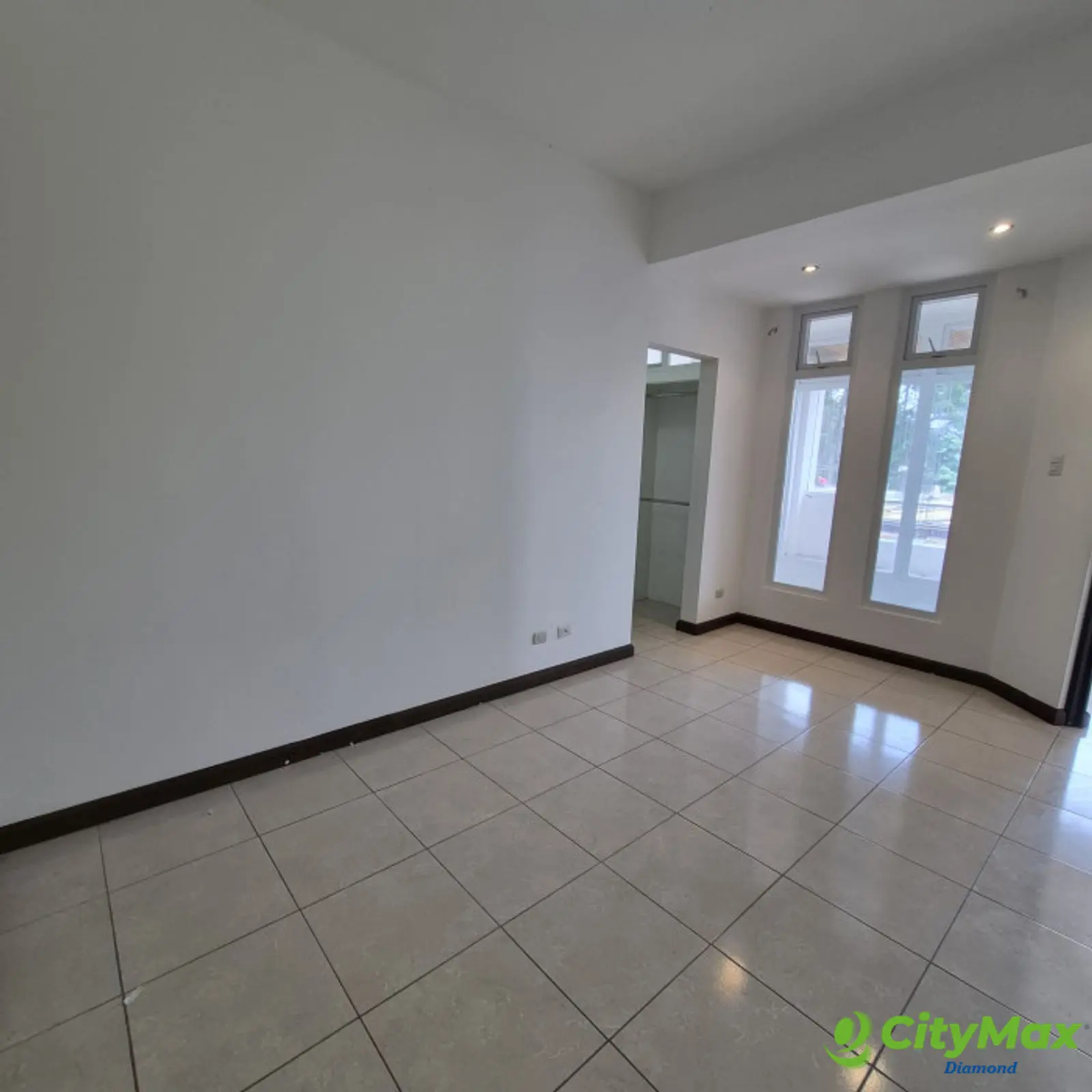 Apartamento en Renta en Kanajuyu 2 Zona 16 - foto 14