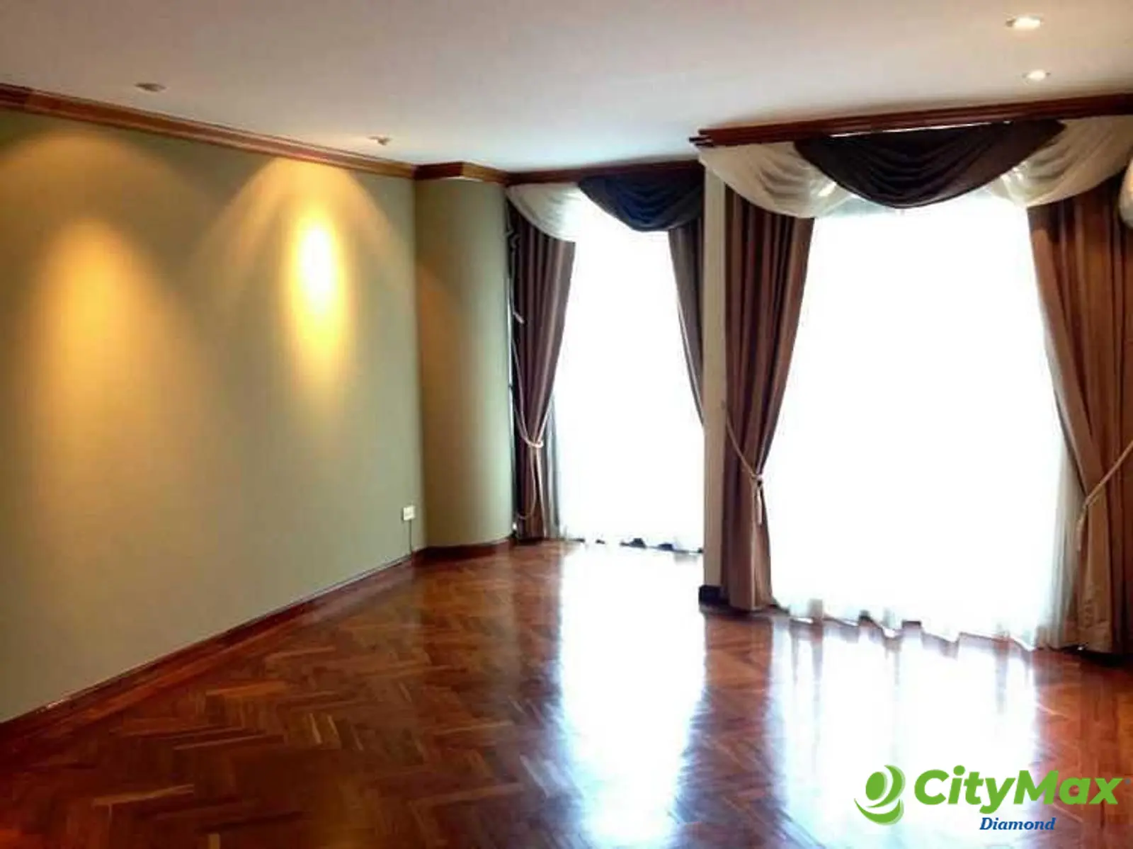 APARTAMENTO EN VENTA Y RENTA ZONA 14 - foto 5