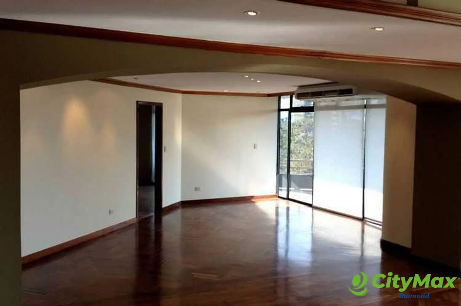 APARTAMENTO EN VENTA Y RENTA ZONA 14 - foto 6