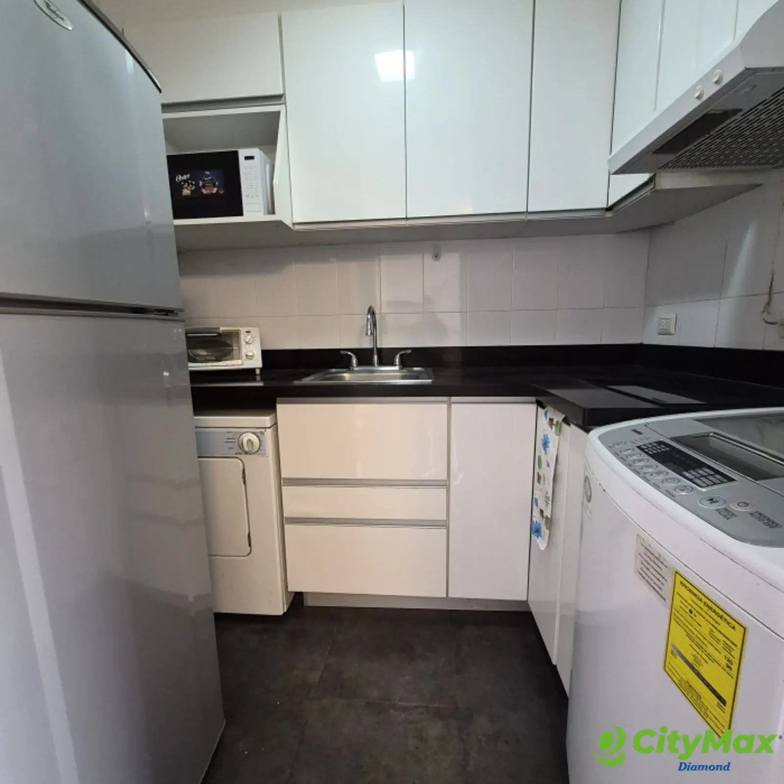 Apartamento semi amueblado renta zona 15 Vista Hermosa - foto 5