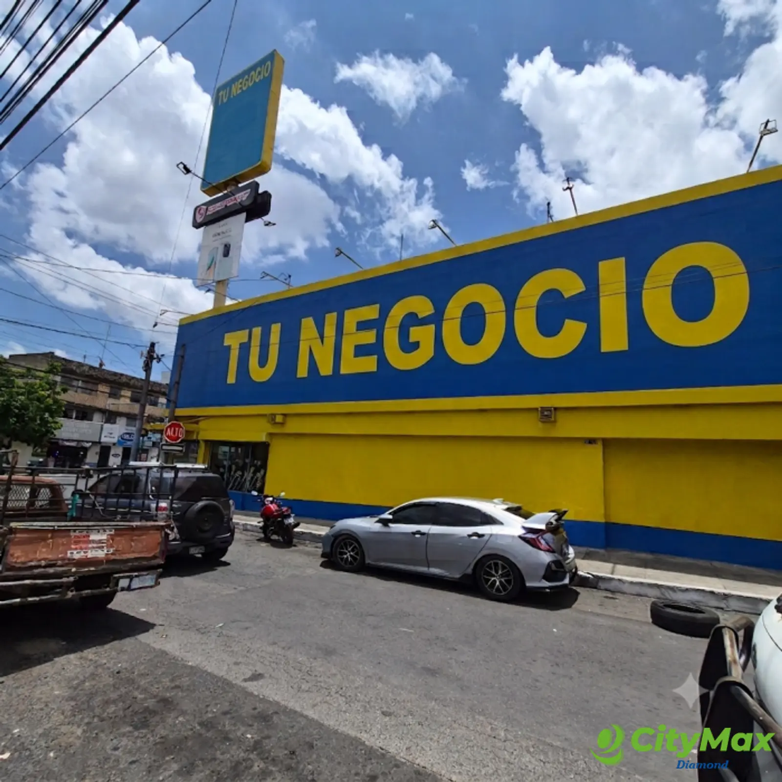 Local en renta en zona 5 de 534 mt2 Avenida transitada - foto 4