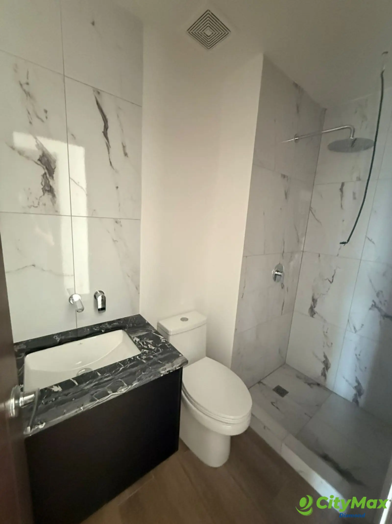 Apartamento en renta en zona 11 Edificio nuevo - foto 11