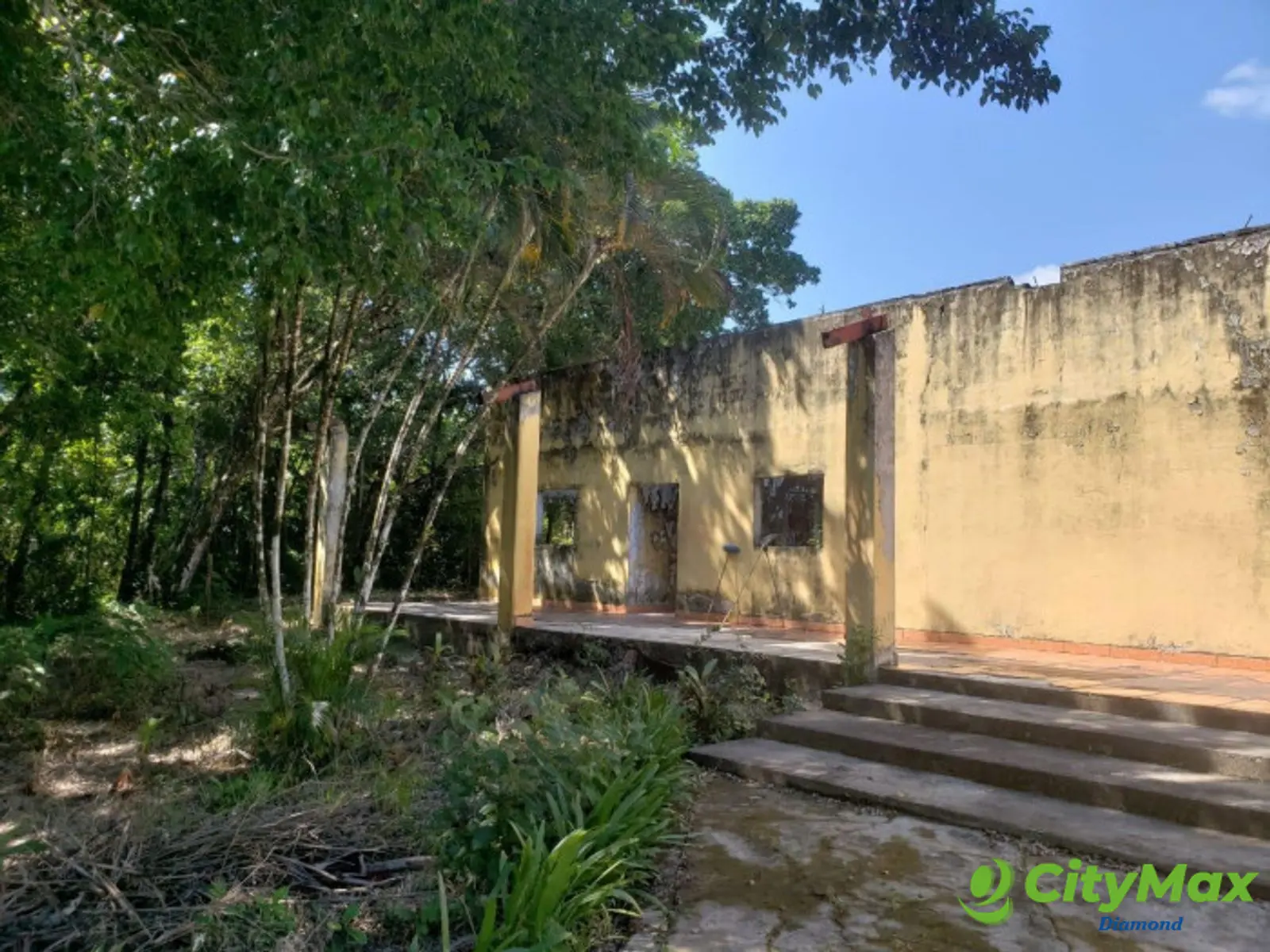 VENTA 2 Manzanas orilla lago de Izabal Livingston - foto 10