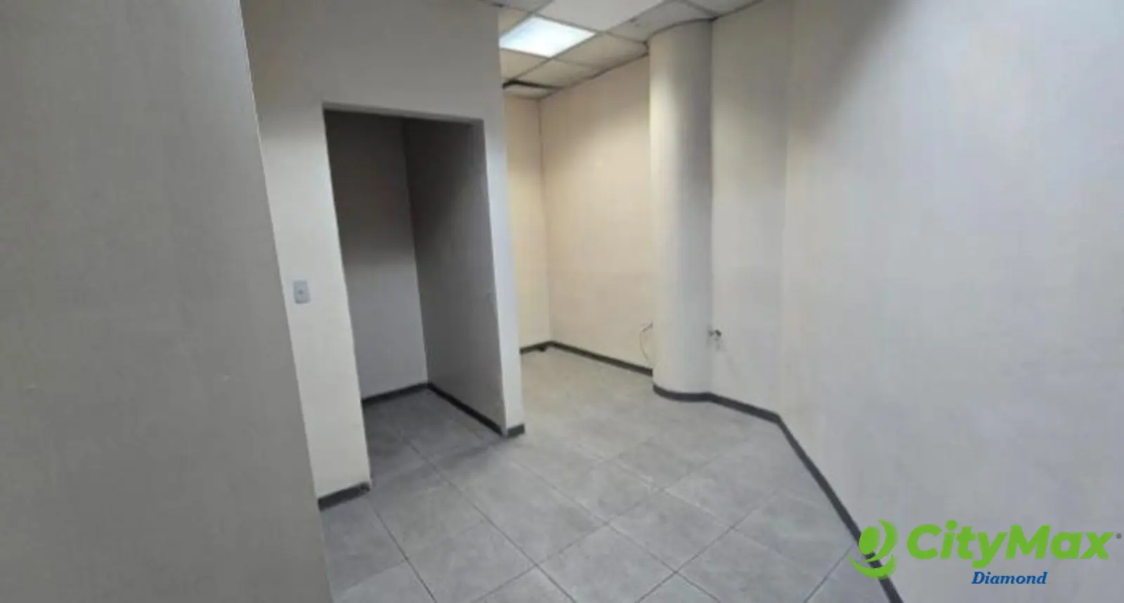 Local Comercial en Venta Avenida Petapa Zona 12 - foto 4