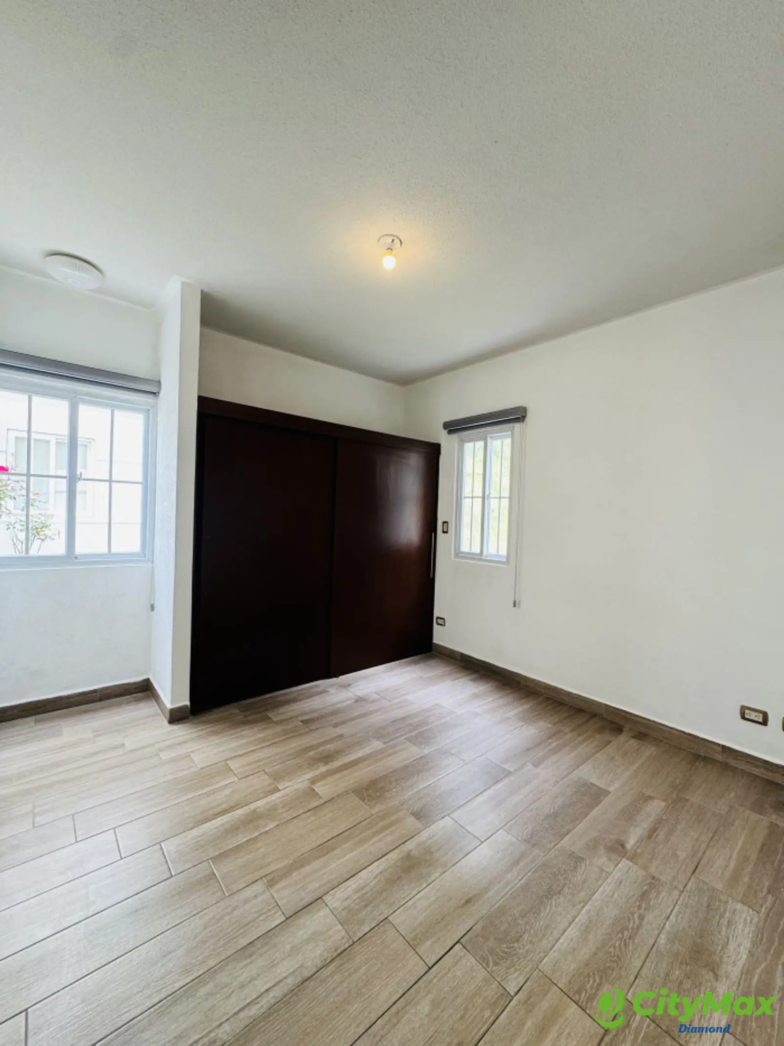 Apartamento en renta Zona 16 Vista Hermosa 4 - Habitación Secundaria