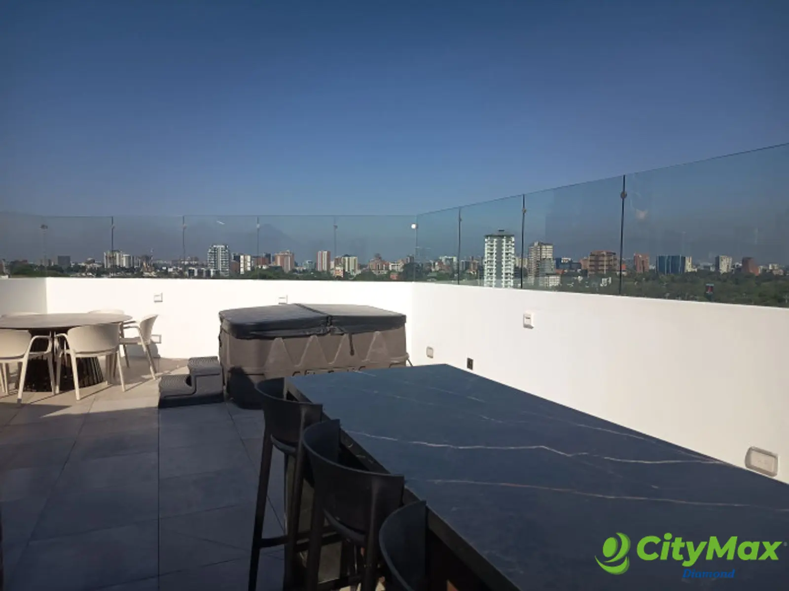 Renta apartamento 3 habitaciones y 2 parqueos Zona 15 - foto 8