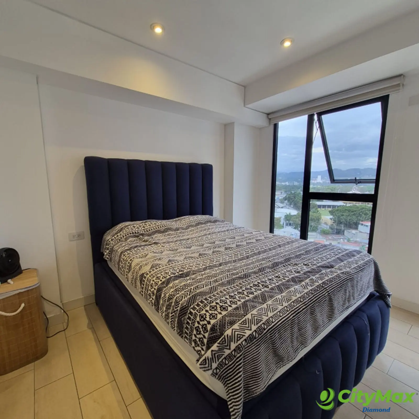 Apartamento de 1 habitación en Venta en QUO Zona 4 - foto 5