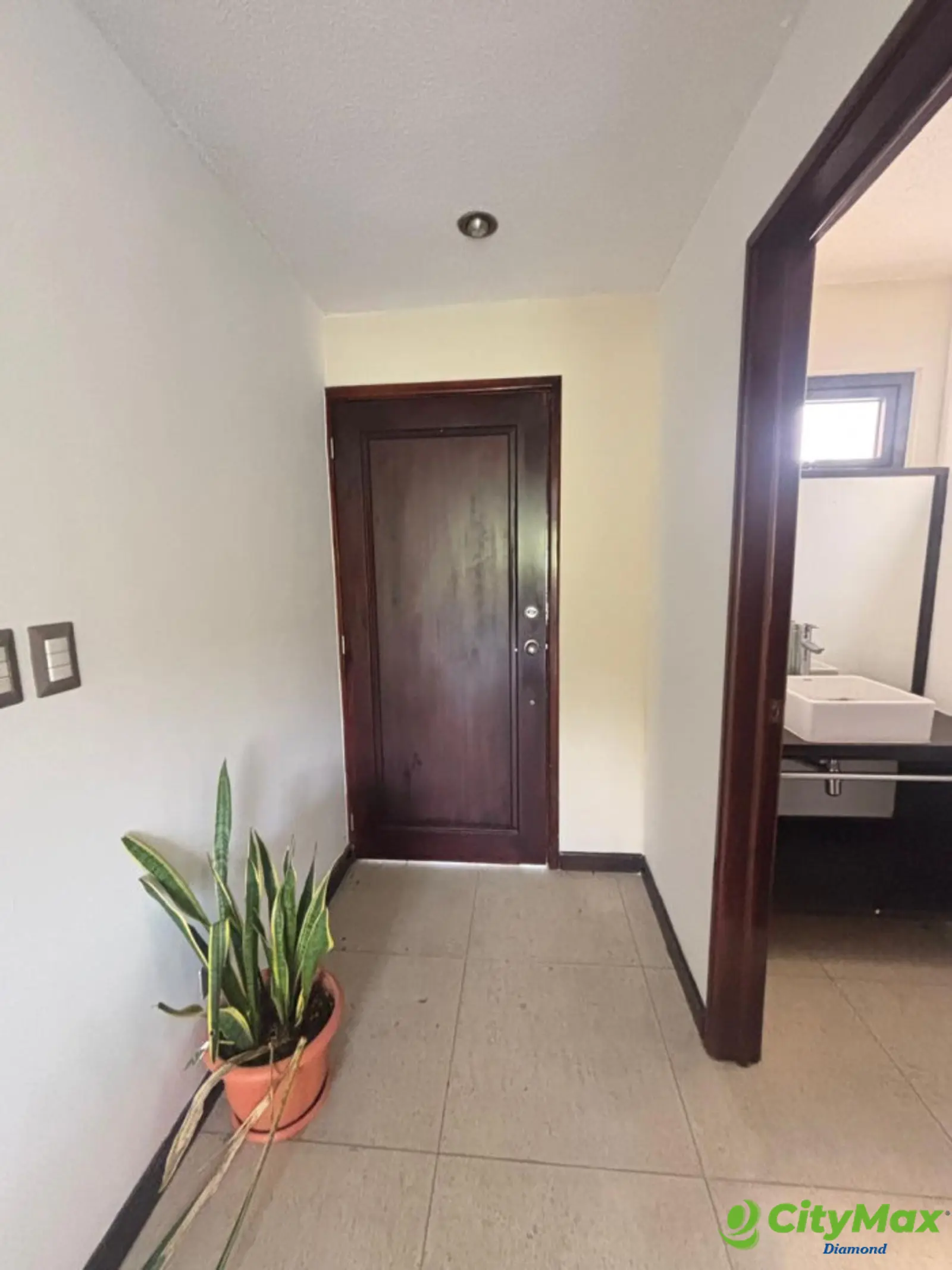 Casa venta/renta km 18.5 Los Encinos Carretera Salvador - foto 2