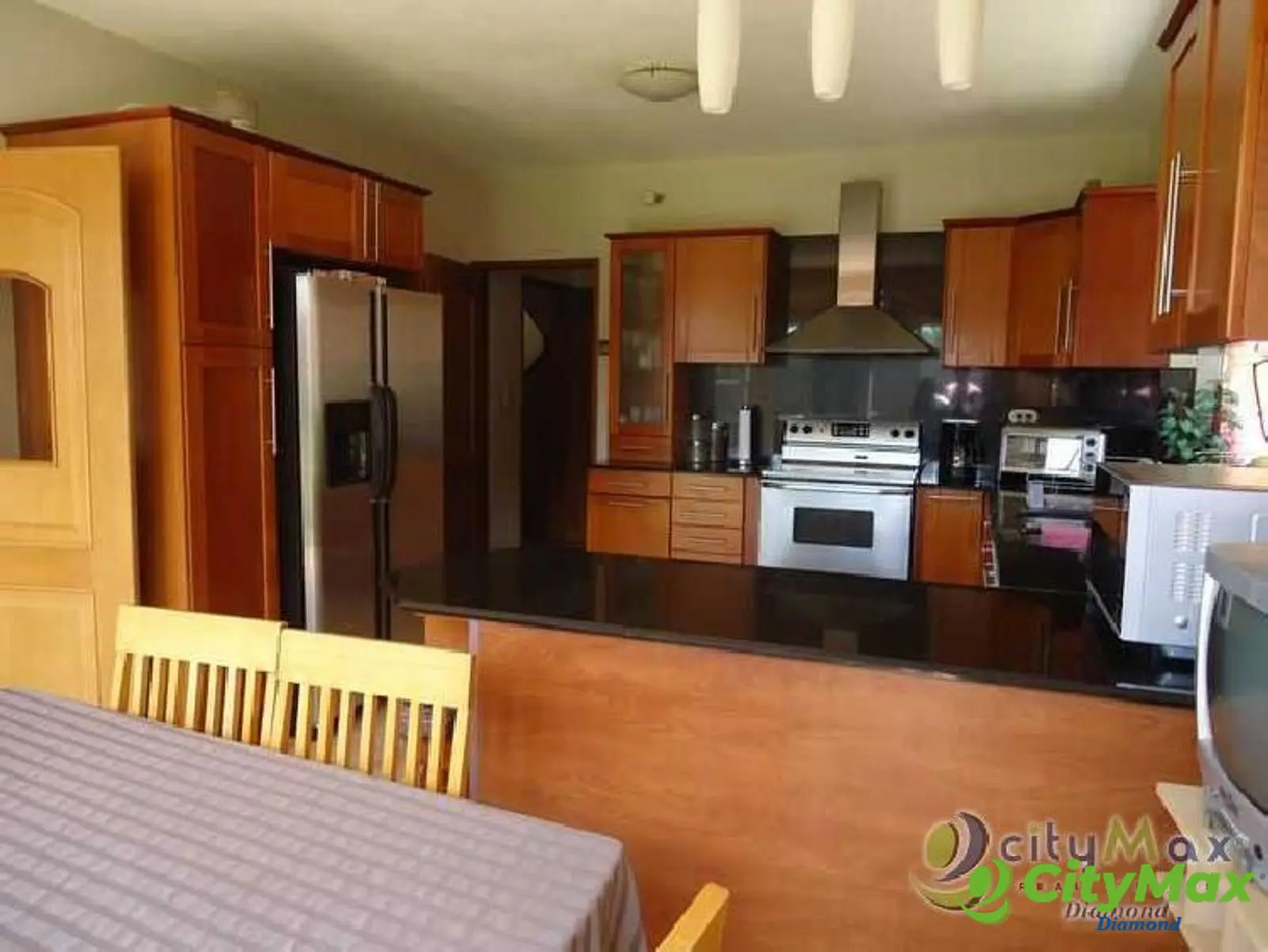 CASA EN VENTA EN CONDOMINIO COLINAS DE CASTEL - foto 8