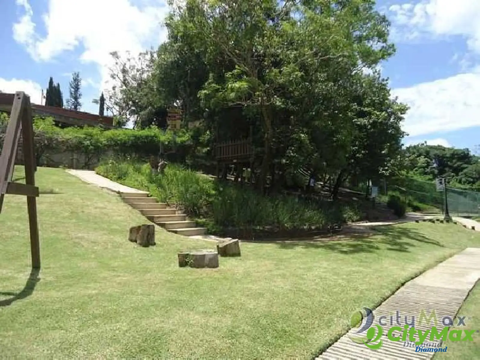 CASA EN VENTA EN CONDOMINIO COLINAS DE CASTEL - foto 14
