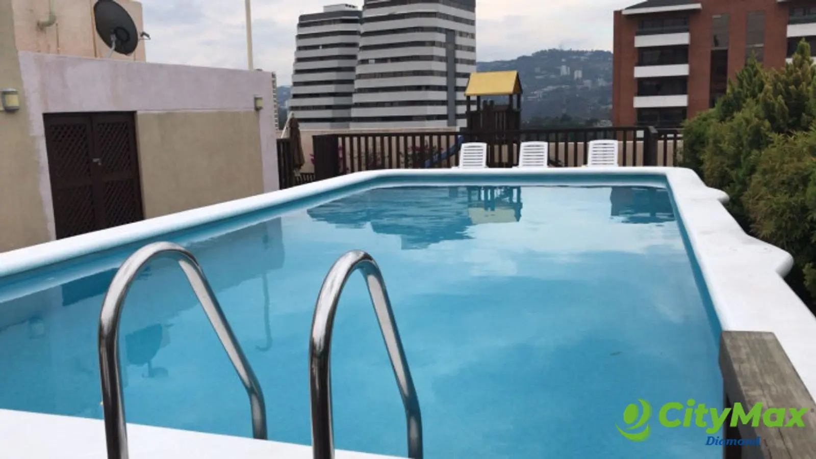 Apartamento en renta en zona 14, Torre Quattro - foto 14
