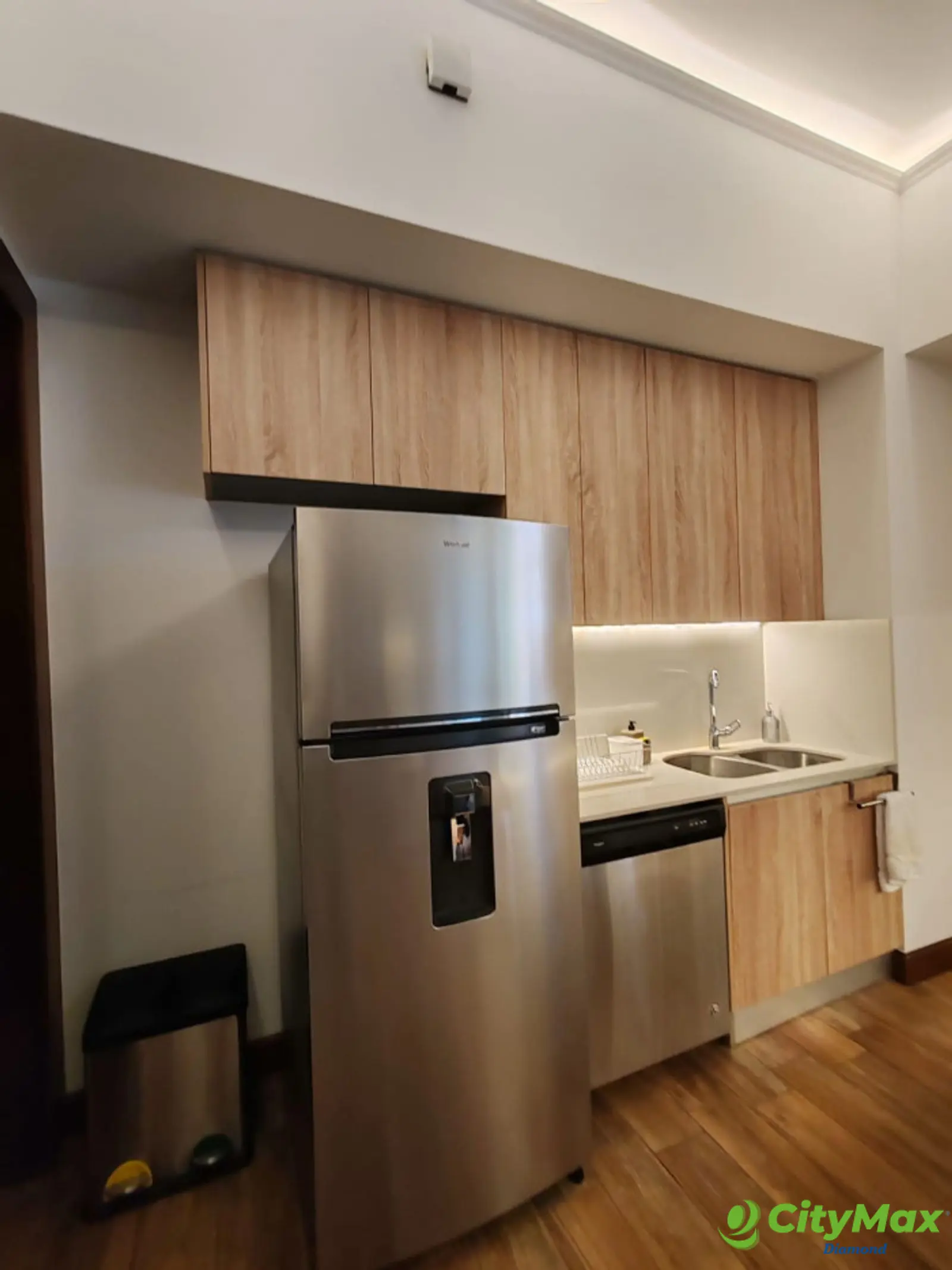 Apartamento renta edificio Salvattore zona 10 - foto 4