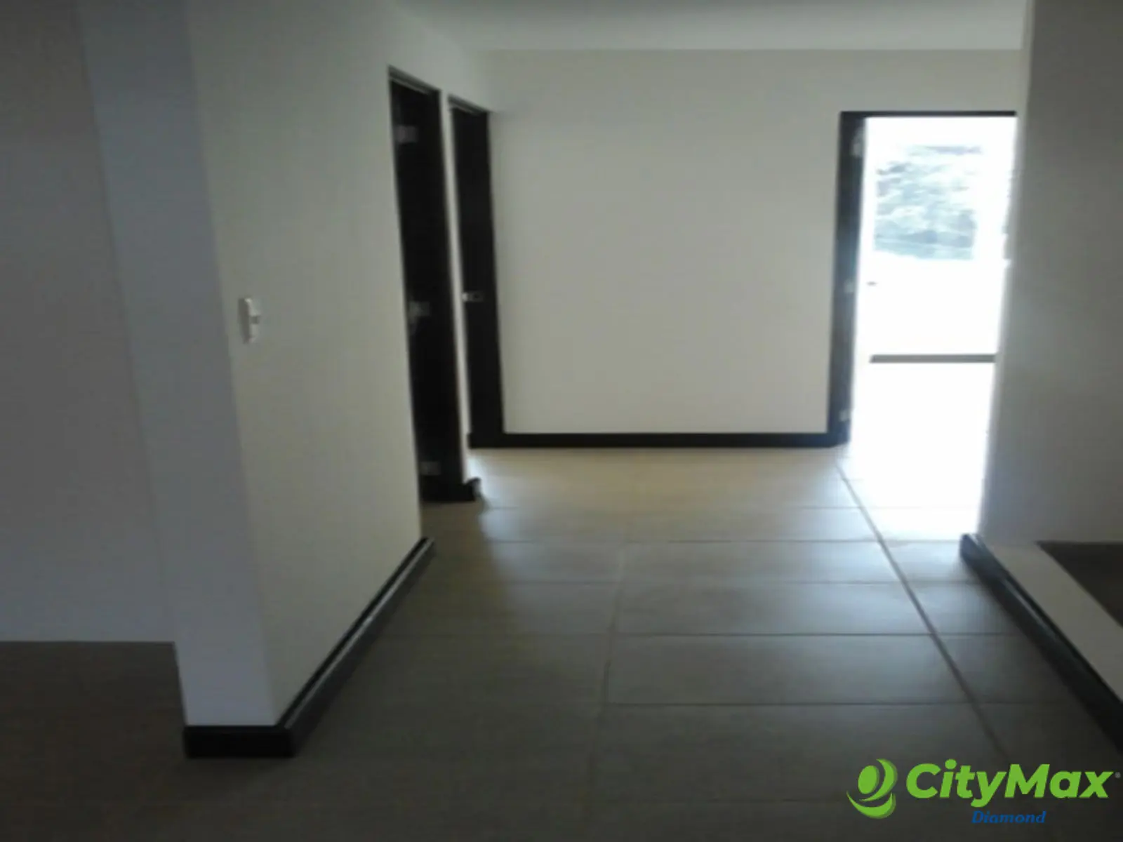 Apartamento en renta en Hexa Cañada zona 16 - foto 8