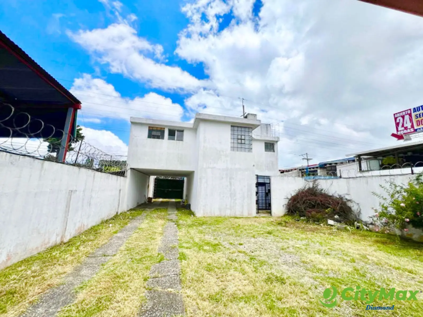 Propiedad con 2 Casas Venta Carretera a San Jose Pinula - foto 5