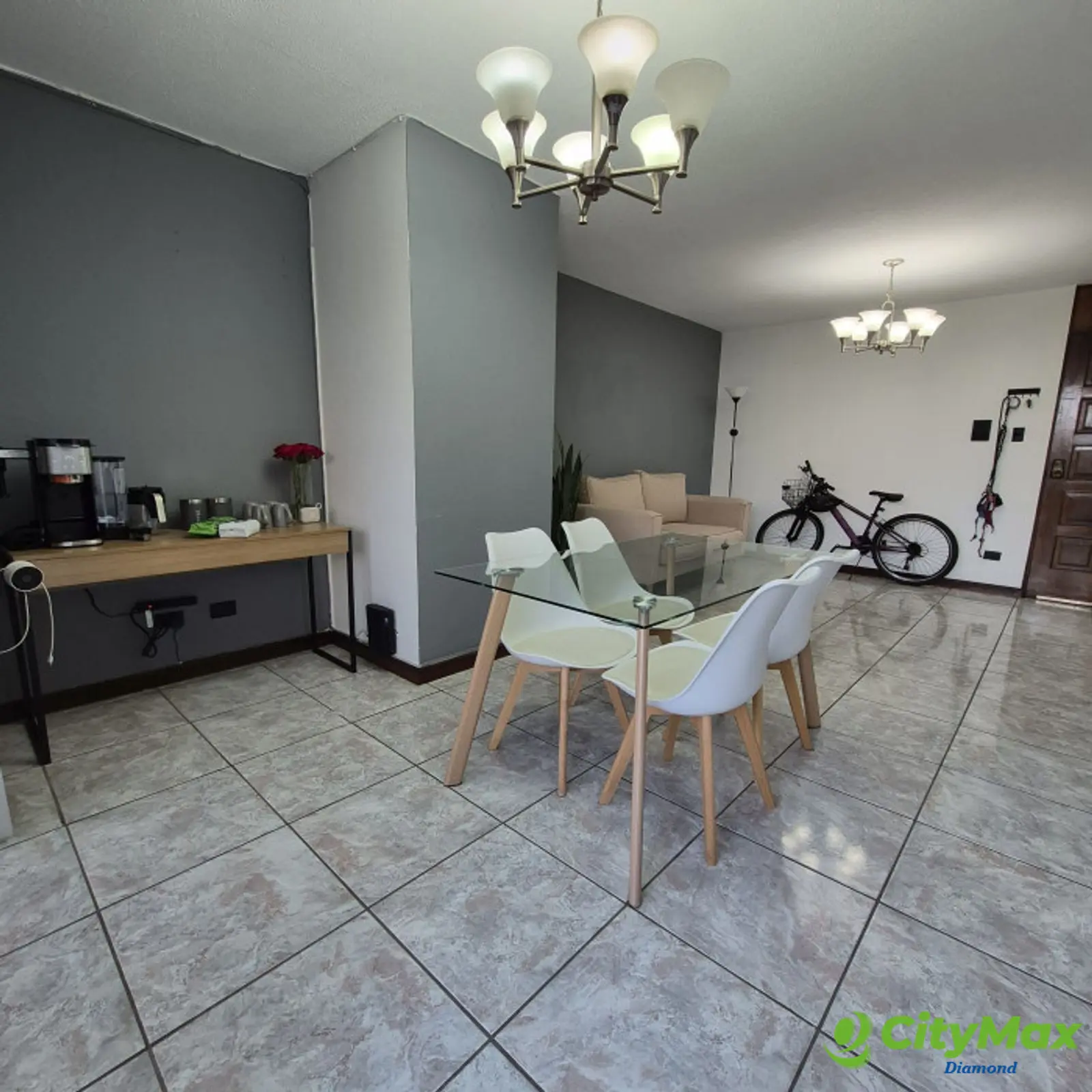 Apartamento en venta en zona 15 Edificio de uso mixto - foto 4