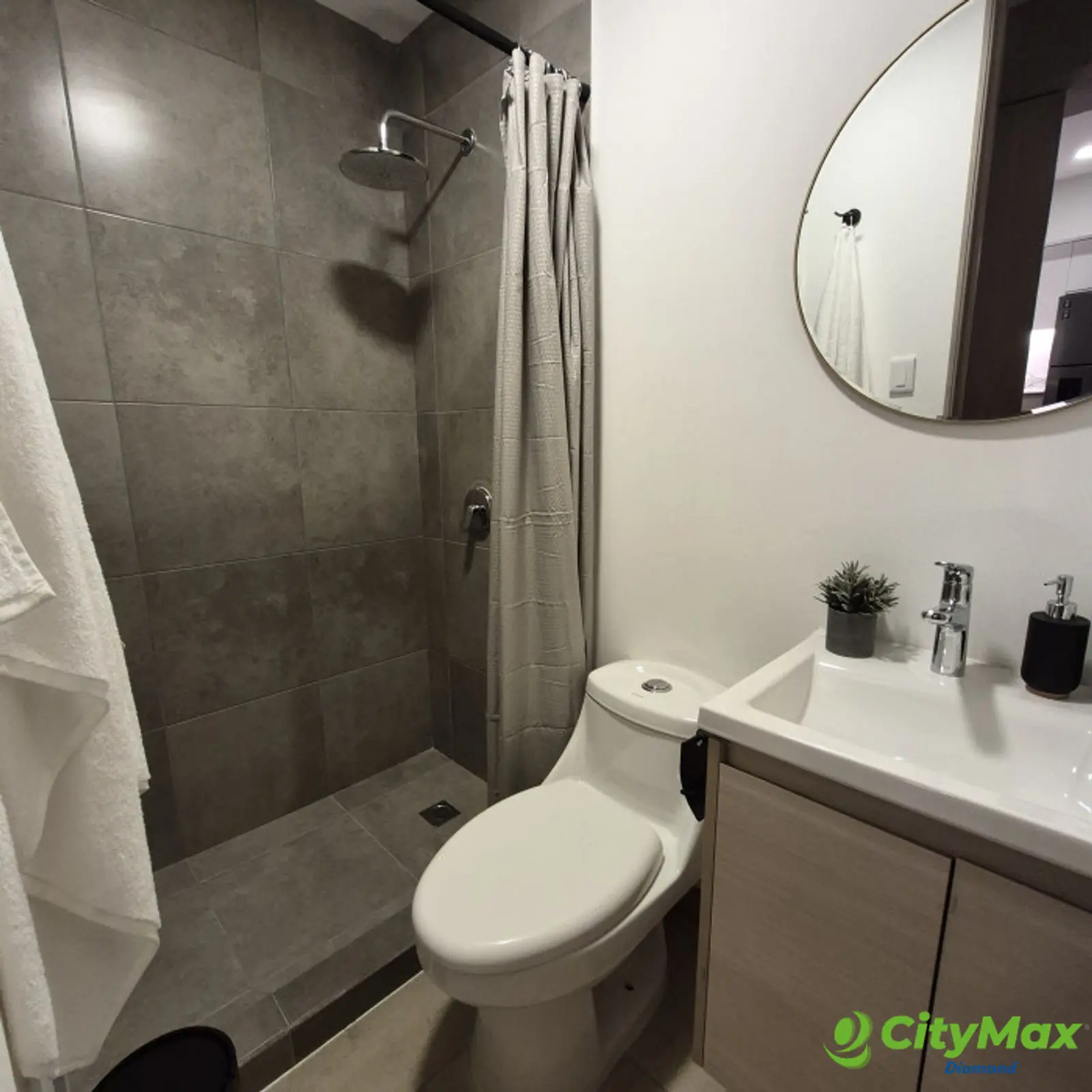 Venta de Apartamento Las Américas Zona 13 - foto 13