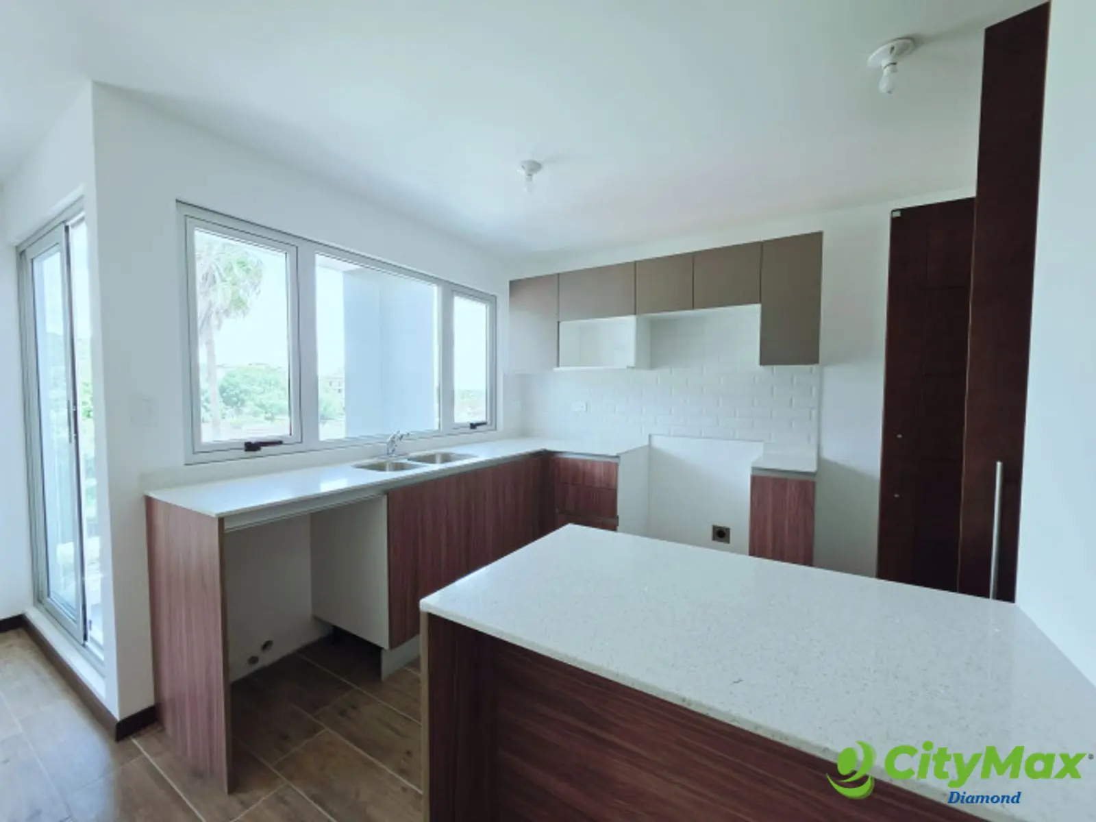 Apartamento de 2 Niveles en Venta Nuvó Naranjo Z4 Mixco - foto 8