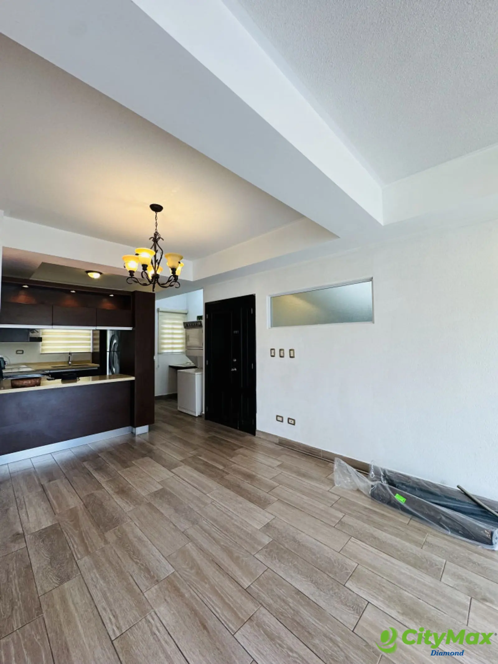 Apartamento en renta Zona 16 Vista Hermosa 4 - Comerdor