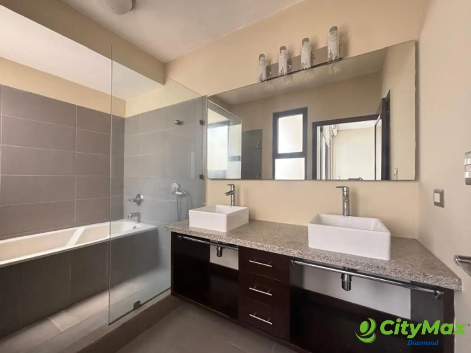 Casa venta/renta km 18.5 Los Encinos Carretera Salvador - foto 16