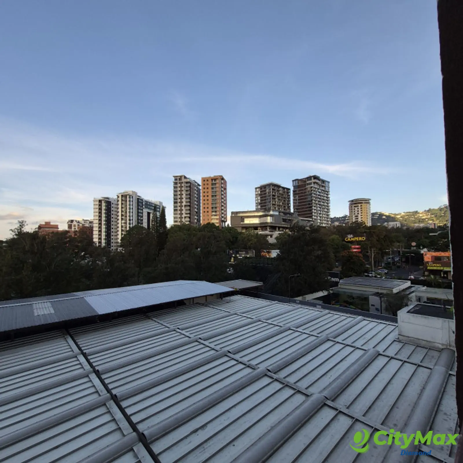 Apartamento en venta en zona 15 Edificio de uso mixto - foto 7